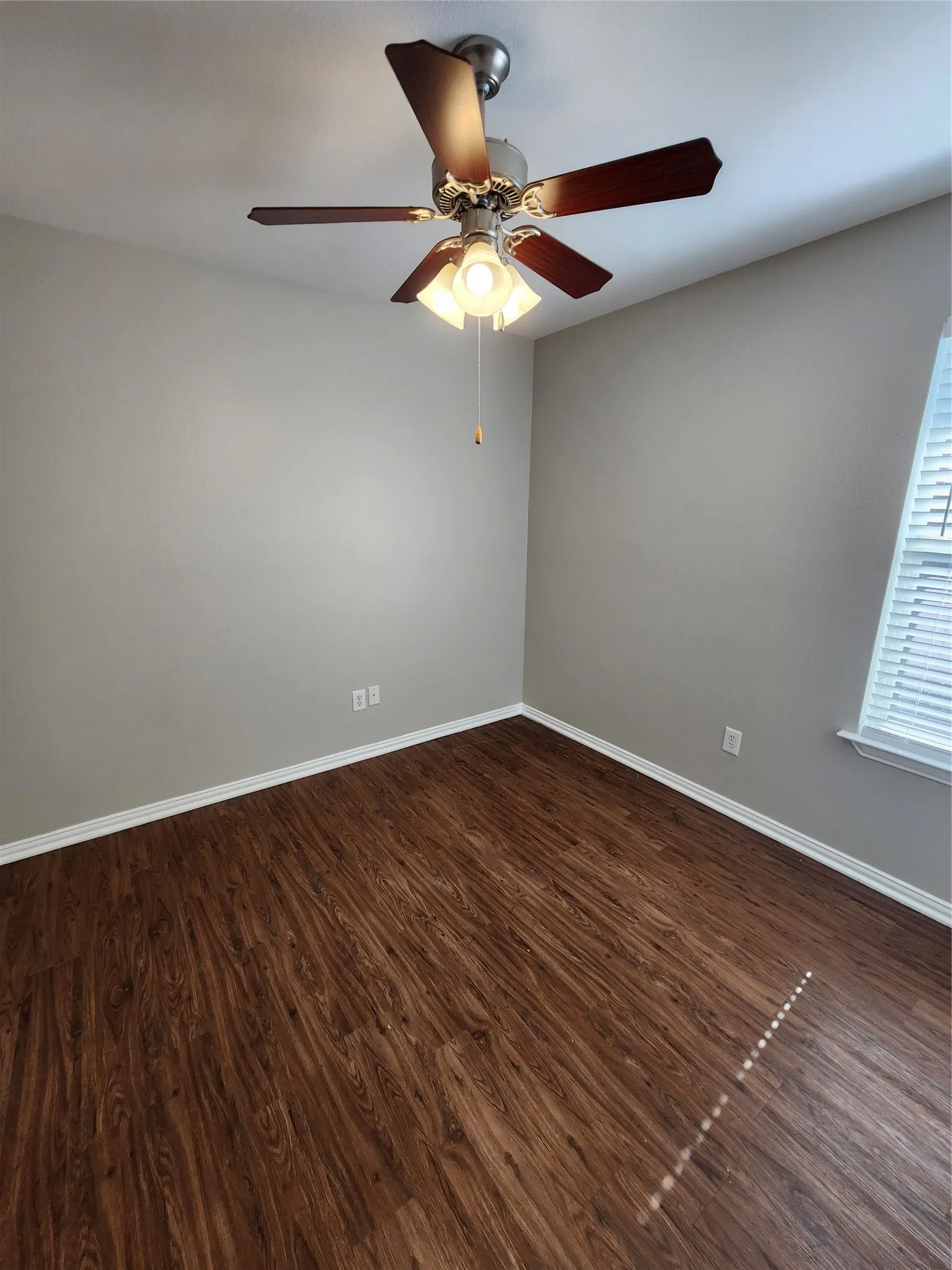 Duplex For Rent in Tarrant County , 209 Deborah Lane, Crowley, Texas 76036, 3 Bedroom, 2 Bathroom, 2 Garage spaces, 1,225 Sqft, built in 2005, mls#21398292, Real Estate Agent in Crowley, Homes For Rent in Tarrant county, Homes For Rent in Crowley, Realtor in Crowley Texas, Real Estate Brokerage Independent Realty Texas, Luminita Cordes Realtor