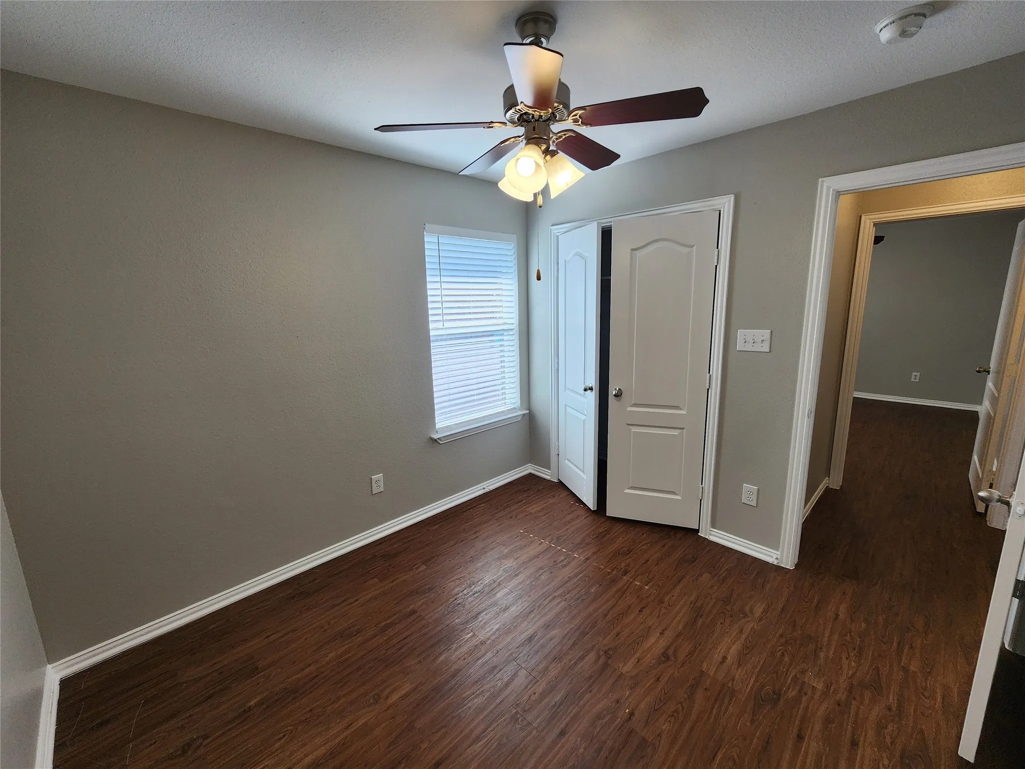Duplex For Rent in Tarrant County , 209 Deborah Lane, Crowley, Texas 76036, 3 Bedroom, 2 Bathroom, 2 Garage spaces, 1,225 Sqft, built in 2005, mls#21398292, Real Estate Agent in Crowley, Homes For Rent in Tarrant county, Homes For Rent in Crowley, Realtor in Crowley Texas, Real Estate Brokerage Independent Realty Texas, Luminita Cordes Realtor