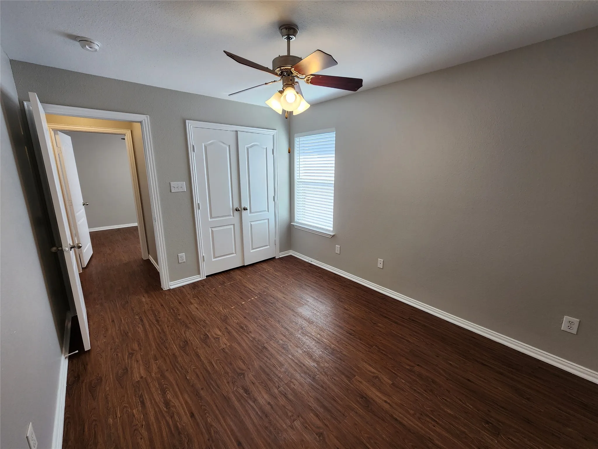 Duplex For Rent in Tarrant County , 209 Deborah Lane, Crowley, Texas 76036, 3 Bedroom, 2 Bathroom, 2 Garage spaces, 1,225 Sqft, built in 2005, mls#21398292, Real Estate Agent in Crowley, Homes For Rent in Tarrant county, Homes For Rent in Crowley, Realtor in Crowley Texas, Real Estate Brokerage Independent Realty Texas, Luminita Cordes Realtor