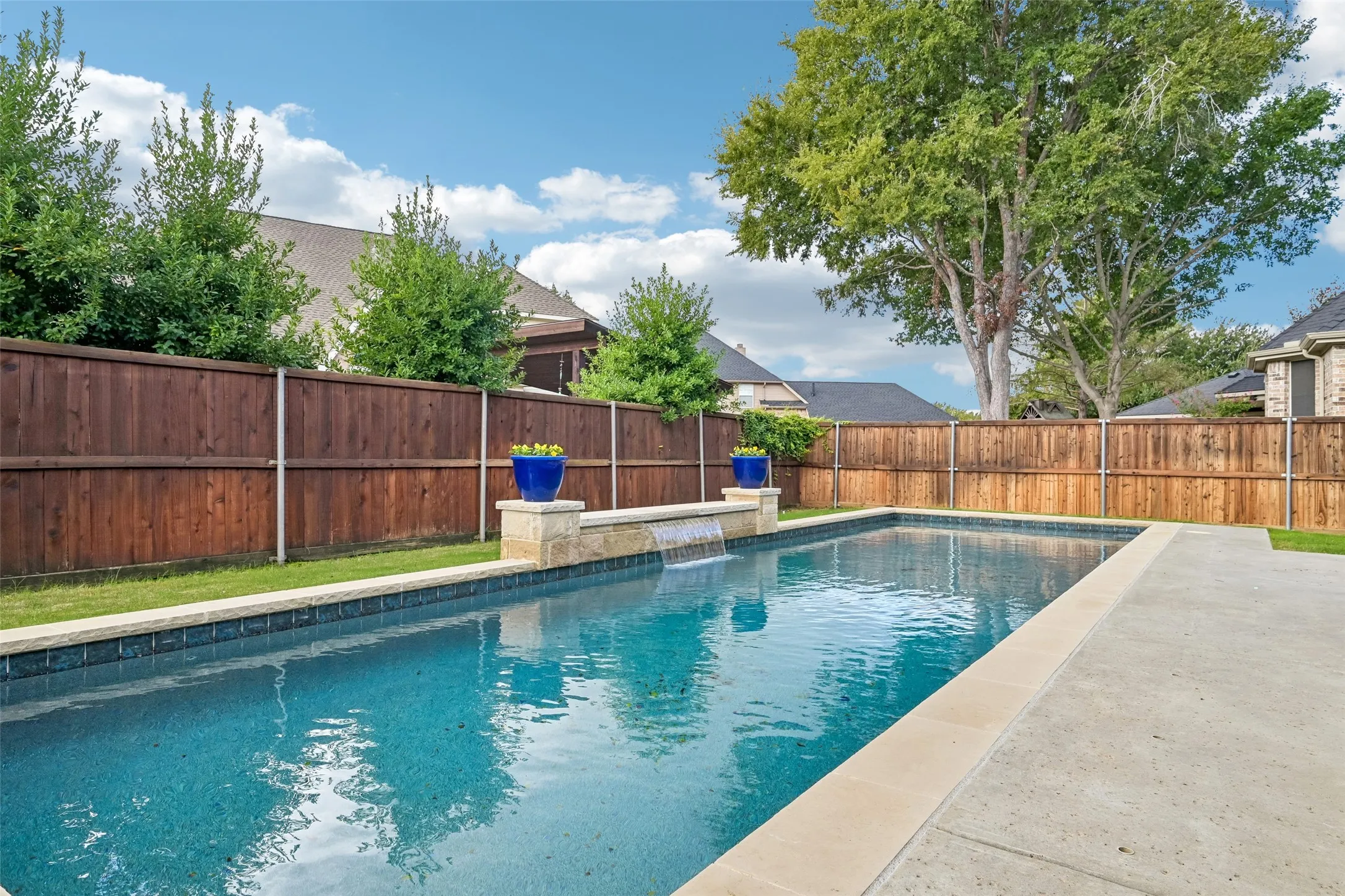 Single Family Residence For Sale in Tarrant County , 520 Ironwood Drive, Keller, Texas 76248, 4 Bedroom, 4 Bathroom, 2 Garage spaces, 3,052 Sqft, built in 1999, mls#21398262, Real Estate Agent in Keller, Homes For Sale in Tarrant county, Homes For Sale in Keller, Realtor in Keller Texas, Real Estate Brokerage Independent Realty Texas, Luminita Cordes Realtor