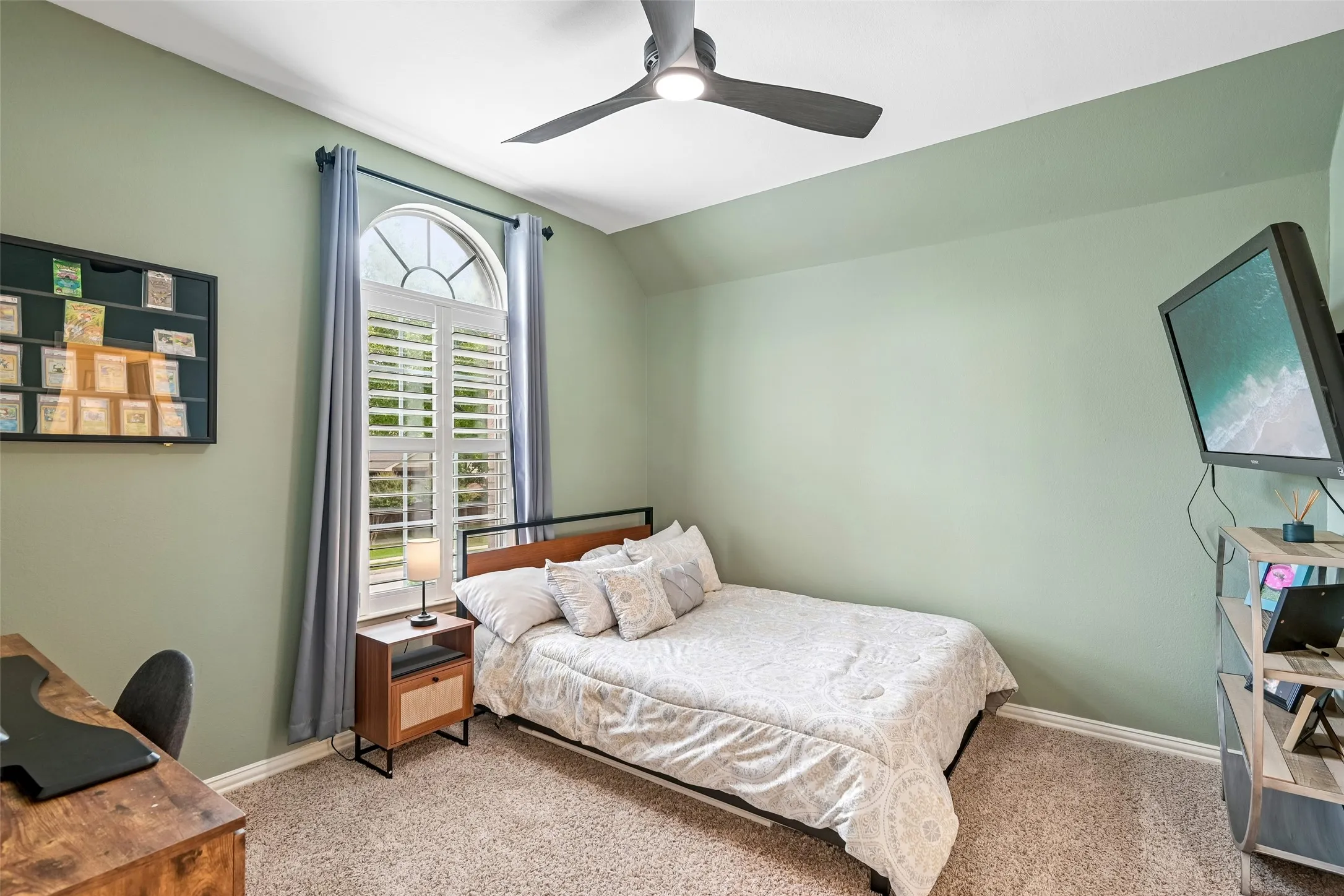 Single Family Residence For Sale in Tarrant County , 520 Ironwood Drive, Keller, Texas 76248, 4 Bedroom, 4 Bathroom, 2 Garage spaces, 3,052 Sqft, built in 1999, mls#21398262, Real Estate Agent in Keller, Homes For Sale in Tarrant county, Homes For Sale in Keller, Realtor in Keller Texas, Real Estate Brokerage Independent Realty Texas, Luminita Cordes Realtor