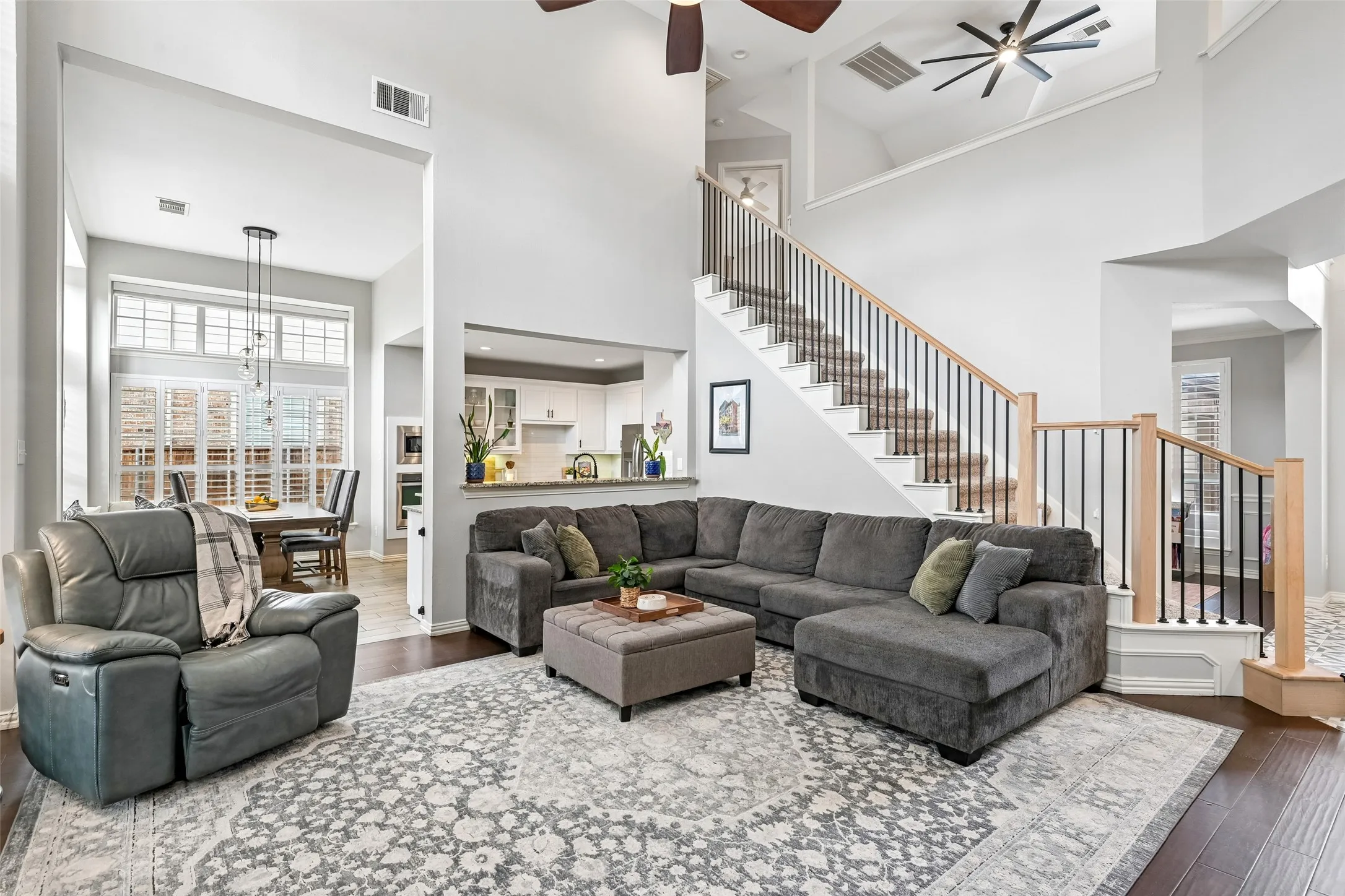 Single Family Residence For Sale in Tarrant County , 520 Ironwood Drive, Keller, Texas 76248, 4 Bedroom, 4 Bathroom, 2 Garage spaces, 3,052 Sqft, built in 1999, mls#21398262, Real Estate Agent in Keller, Homes For Sale in Tarrant county, Homes For Sale in Keller, Realtor in Keller Texas, Real Estate Brokerage Independent Realty Texas, Luminita Cordes Realtor