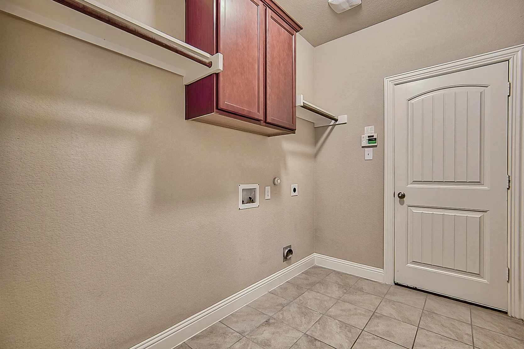 Single Family Residence For Rent in Denton County , 15909 Rockingham Street, Frisco, Texas 75036, 4 Bedroom, 2 Bathroom, 2 Garage spaces, 2,050 Sqft, built in 2015, mls#21346616, Real Estate Agent in Frisco, Homes For Rent in Denton county, Homes For Rent in Frisco, Realtor in Frisco Texas, Real Estate Brokerage Independent Realty Texas, Luminita Cordes Realtor