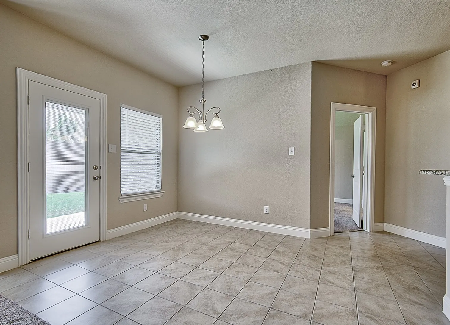 Single Family Residence For Rent in Denton County , 15909 Rockingham Street, Frisco, Texas 75036, 4 Bedroom, 2 Bathroom, 2 Garage spaces, 2,050 Sqft, built in 2015, mls#21346616, Real Estate Agent in Frisco, Homes For Rent in Denton county, Homes For Rent in Frisco, Realtor in Frisco Texas, Real Estate Brokerage Independent Realty Texas, Luminita Cordes Realtor