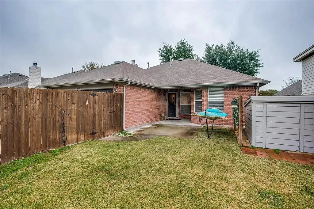 Single Family Residence For Rent in Collin County , 11348 Lockshire Drive, Frisco, Texas 75035, 3 Bedroom, 2 Bathroom, 2 Garage spaces, 1,594 Sqft, built in 1999, mls#21398297, Real Estate Agent in Frisco, Homes For Rent in Collin county, Homes For Rent in Frisco, Realtor in Frisco Texas, Real Estate Brokerage Independent Realty Texas, Luminita Cordes Realtor