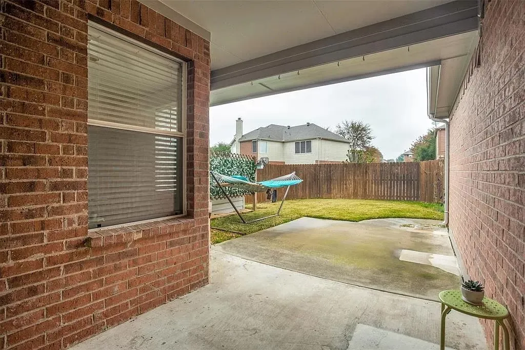 Single Family Residence For Rent in Collin County , 11348 Lockshire Drive, Frisco, Texas 75035, 3 Bedroom, 2 Bathroom, 2 Garage spaces, 1,594 Sqft, built in 1999, mls#21398297, Real Estate Agent in Frisco, Homes For Rent in Collin county, Homes For Rent in Frisco, Realtor in Frisco Texas, Real Estate Brokerage Independent Realty Texas, Luminita Cordes Realtor