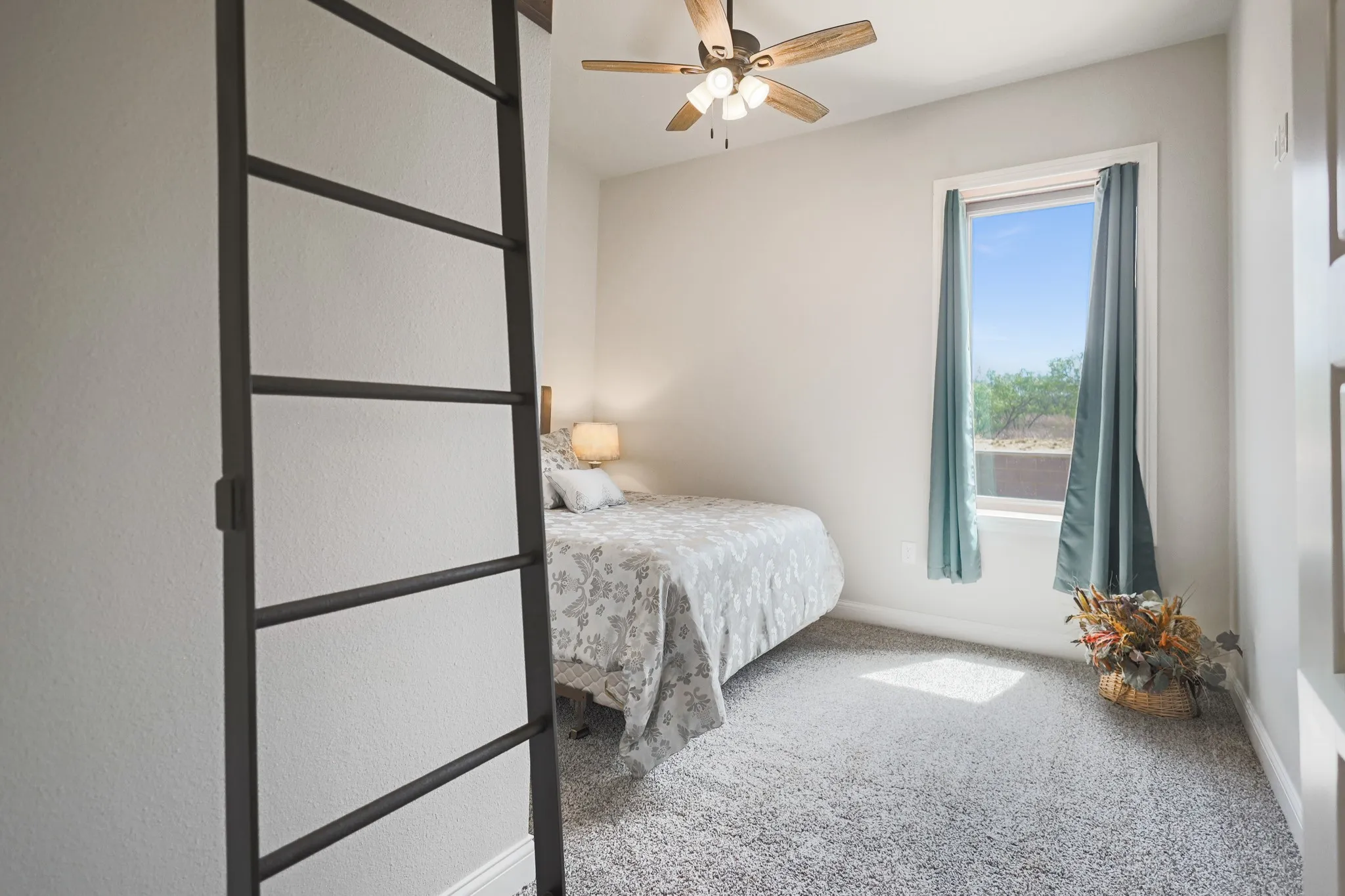 Single Family Residence For Sale in Kent County , 301 Fagan Road, Snyder, Texas 79549, 4 Bedroom, 4 Bathroom, 2 Garage spaces, 2,430 Sqft, built in 2022, mls#21398285, Real Estate Agent in Snyder, Homes For Sale in Kent county, Homes For Sale in Snyder, Realtor in Snyder Texas, Real Estate Brokerage Independent Realty Texas, Luminita Cordes Realtor