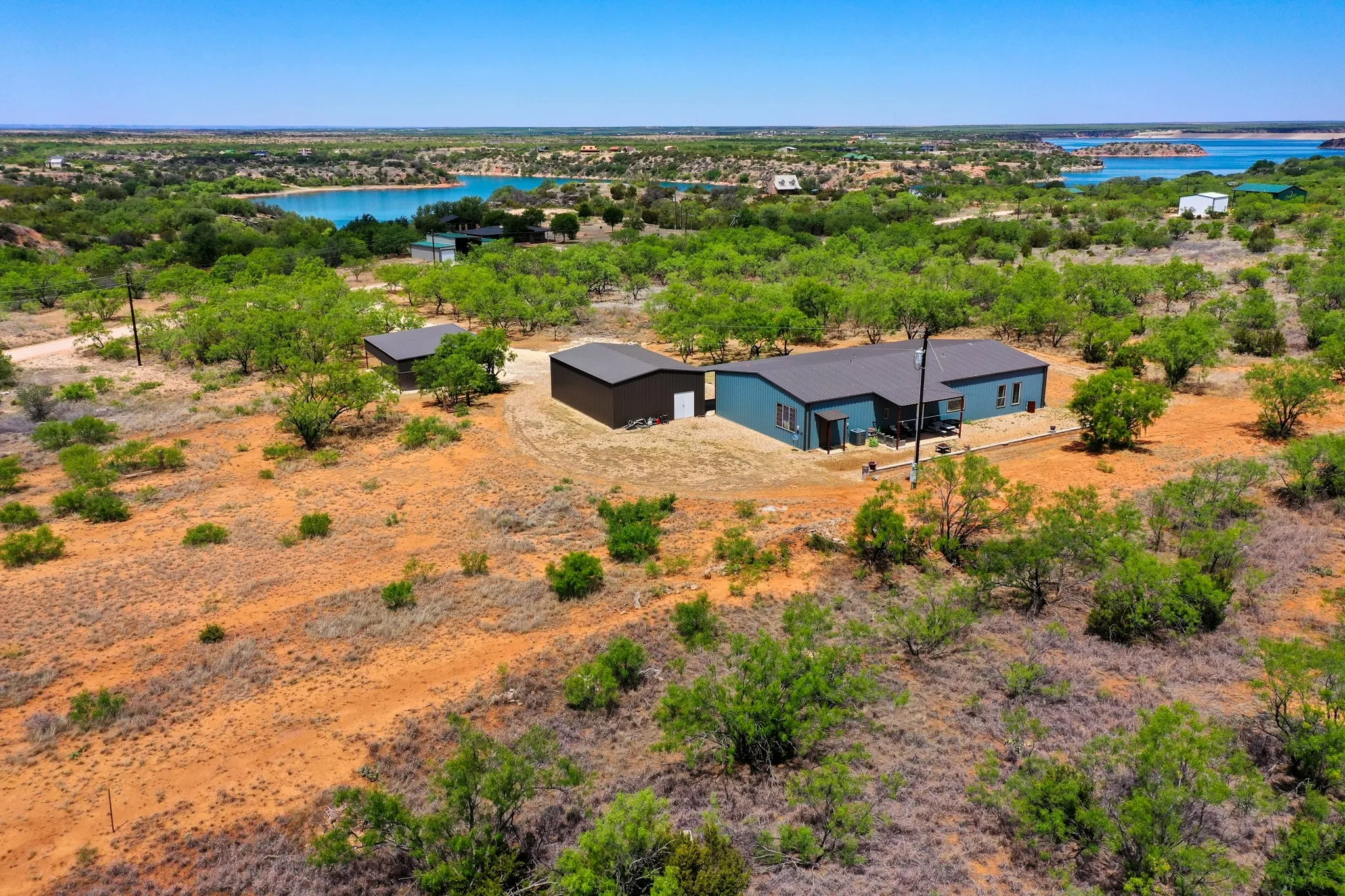 Single Family Residence For Sale in Kent County , 301 Fagan Road, Snyder, Texas 79549, 4 Bedroom, 4 Bathroom, 2 Garage spaces, 2,430 Sqft, built in 2022, mls#21398285, Real Estate Agent in Snyder, Homes For Sale in Kent county, Homes For Sale in Snyder, Realtor in Snyder Texas, Real Estate Brokerage Independent Realty Texas, Luminita Cordes Realtor