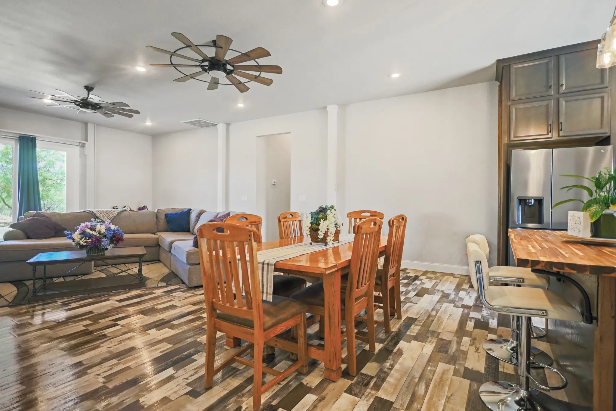 Single Family Residence For Sale in Kent County , 301 Fagan Road, Snyder, Texas 79549, 4 Bedroom, 4 Bathroom, 2 Garage spaces, 2,430 Sqft, built in 2022, mls#21398285, Real Estate Agent in Snyder, Homes For Sale in Kent county, Homes For Sale in Snyder, Realtor in Snyder Texas, Real Estate Brokerage Independent Realty Texas, Luminita Cordes Realtor