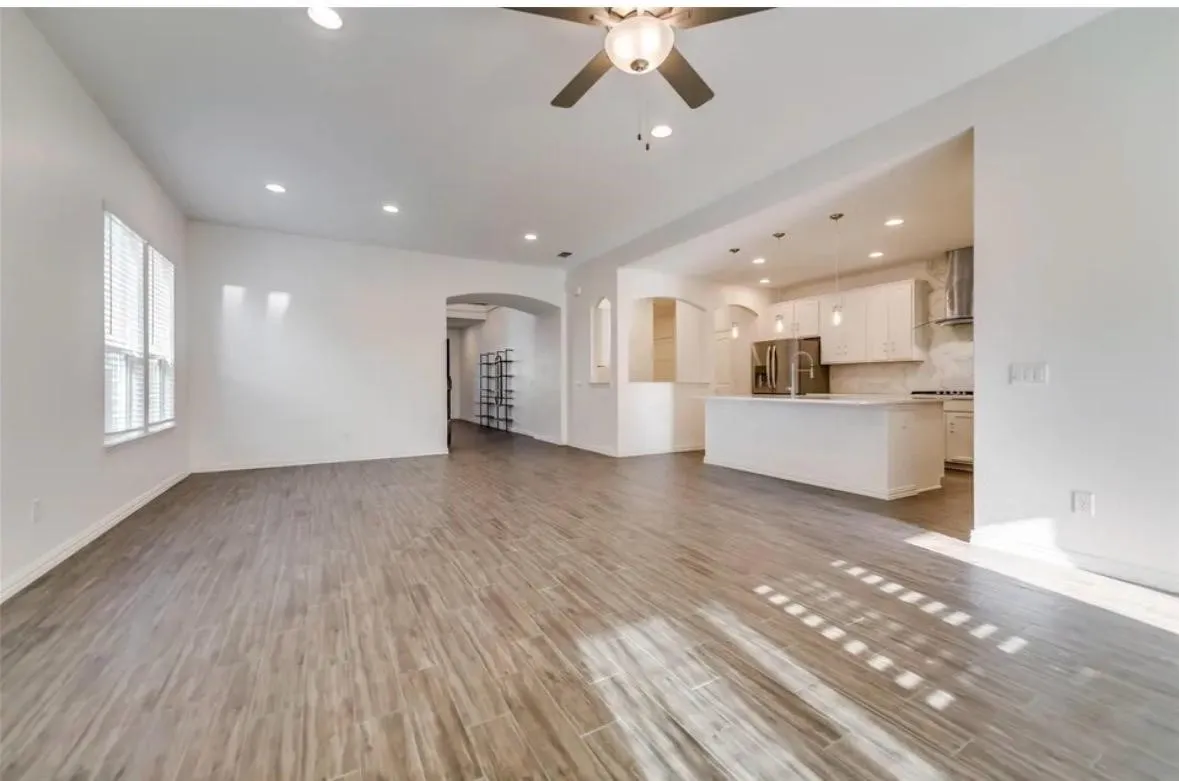 Single Family Residence For Rent in Collin County , 1726 Cherub Cheer Row, Wylie, Texas 75098, 4 Bedroom, 3 Bathroom, 2 Garage spaces, 3,382 Sqft, built in 2020, mls#21397799, Real Estate Agent in Wylie, Homes For Rent in Collin county, Homes For Rent in Wylie, Realtor in Wylie Texas, Real Estate Brokerage Independent Realty Texas, Luminita Cordes Realtor