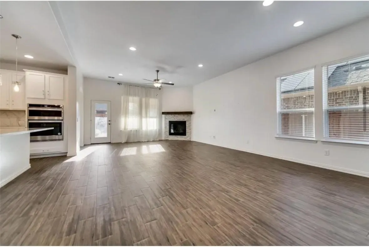 Single Family Residence For Rent in Collin County , 1726 Cherub Cheer Row, Wylie, Texas 75098, 4 Bedroom, 3 Bathroom, 2 Garage spaces, 3,382 Sqft, built in 2020, mls#21397799, Real Estate Agent in Wylie, Homes For Rent in Collin county, Homes For Rent in Wylie, Realtor in Wylie Texas, Real Estate Brokerage Independent Realty Texas, Luminita Cordes Realtor
