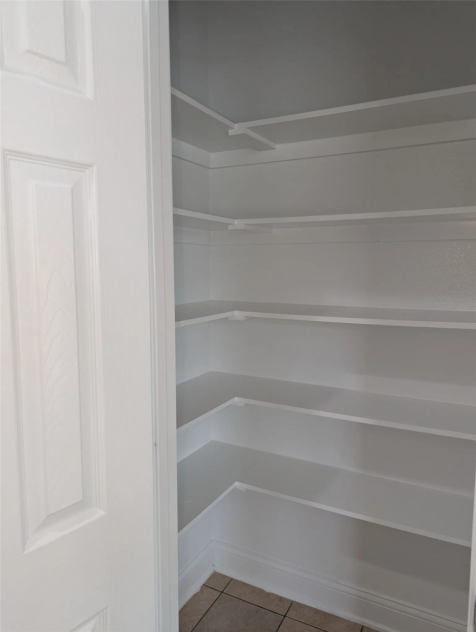 Single Family Residence For Sale in Hunt County , 3201 Bois D Arc Street, Greenville, Texas 75401, 3 Bedroom, 2 Bathroom, Garage spaces, 1,229 Sqft, built in 2018, mls#21398298, Real Estate Agent in Greenville, Homes For Sale in Hunt county, Homes For Sale in Greenville, Realtor in Greenville Texas, Real Estate Brokerage Independent Realty Texas, Luminita Cordes Realtor