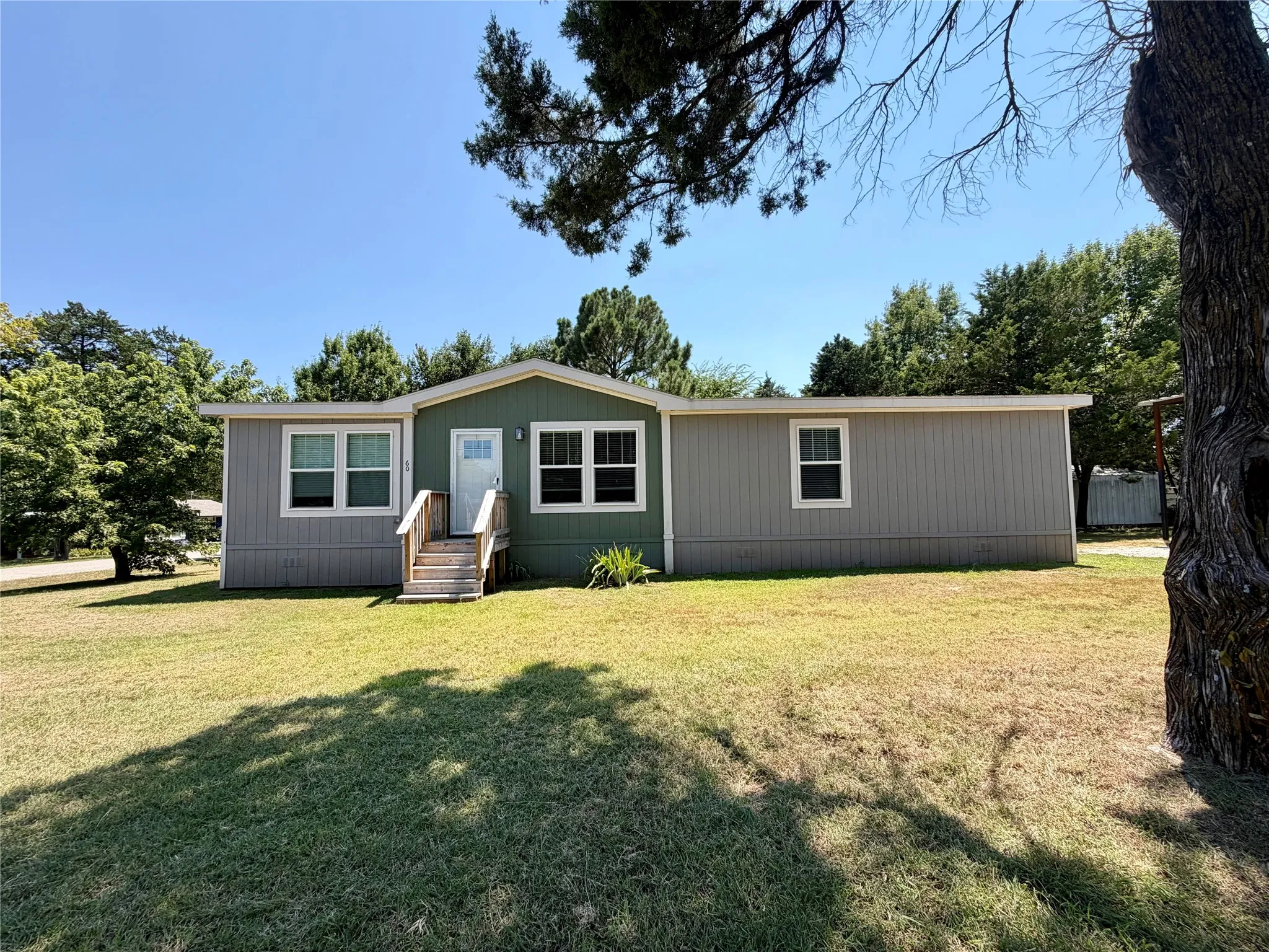 Mobile Home For Sale in Grayson County , 60 Holland Street, Pottsboro, Texas 75076, 3 Bedroom, 2 Bathroom, Garage spaces, 1,456 Sqft, built in 2023, mls#21398318, Real Estate Agent in Pottsboro, Homes For Sale in Grayson county, Homes For Sale in Pottsboro, Realtor in Pottsboro Texas, Real Estate Brokerage Independent Realty Texas, Luminita Cordes Realtor