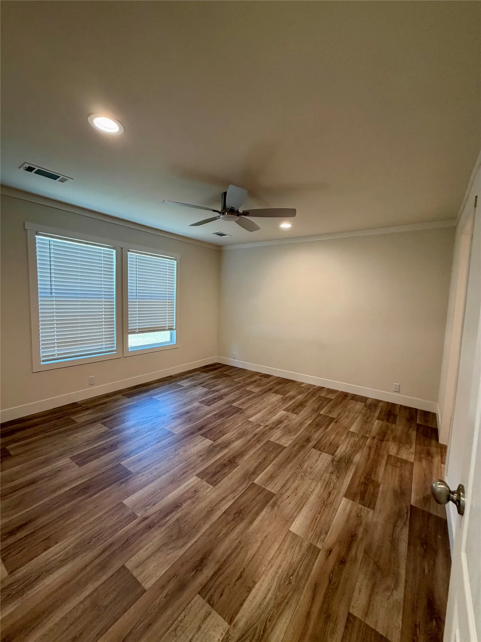 Mobile Home For Sale in Grayson County , 60 Holland Street, Pottsboro, Texas 75076, 3 Bedroom, 2 Bathroom, Garage spaces, 1,456 Sqft, built in 2023, mls#21398318, Real Estate Agent in Pottsboro, Homes For Sale in Grayson county, Homes For Sale in Pottsboro, Realtor in Pottsboro Texas, Real Estate Brokerage Independent Realty Texas, Luminita Cordes Realtor