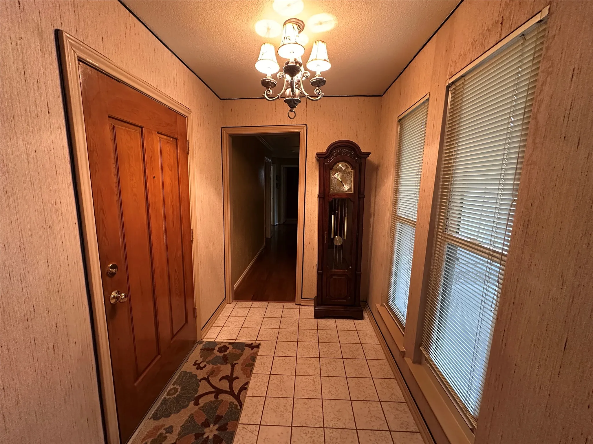 Single Family Residence For Sale in Dallas County , 1420 Oxford Place, Mesquite, Texas 75149, 3 Bedroom, 2 Bathroom, 2 Garage spaces, 1,891 Sqft, built in 1981, mls#21397456, Real Estate Agent in Mesquite, Homes For Sale in Dallas county, Homes For Sale in Mesquite, Realtor in Mesquite Texas, Real Estate Brokerage Independent Realty Texas, Luminita Cordes Realtor