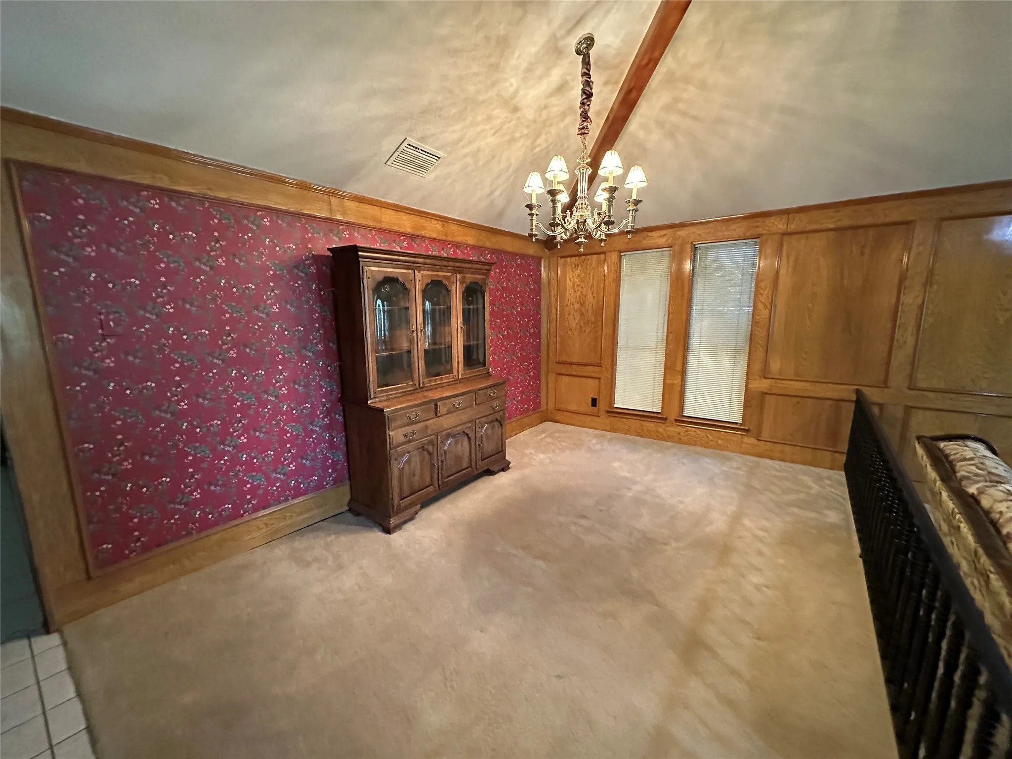 Single Family Residence For Sale in Dallas County , 1420 Oxford Place, Mesquite, Texas 75149, 3 Bedroom, 2 Bathroom, 2 Garage spaces, 1,891 Sqft, built in 1981, mls#21397456, Real Estate Agent in Mesquite, Homes For Sale in Dallas county, Homes For Sale in Mesquite, Realtor in Mesquite Texas, Real Estate Brokerage Independent Realty Texas, Luminita Cordes Realtor