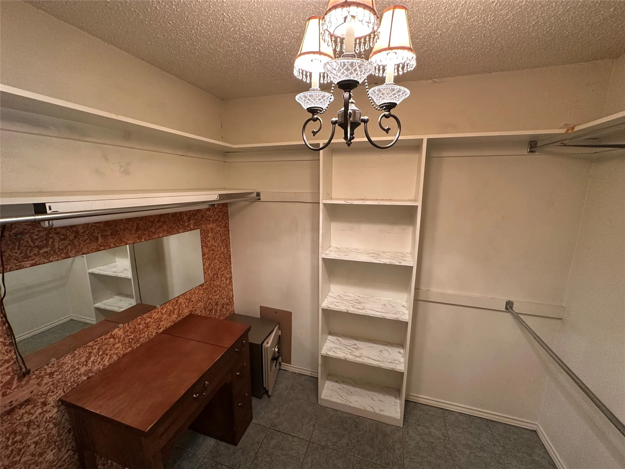 Single Family Residence For Sale in Dallas County , 1420 Oxford Place, Mesquite, Texas 75149, 3 Bedroom, 2 Bathroom, 2 Garage spaces, 1,891 Sqft, built in 1981, mls#21397456, Real Estate Agent in Mesquite, Homes For Sale in Dallas county, Homes For Sale in Mesquite, Realtor in Mesquite Texas, Real Estate Brokerage Independent Realty Texas, Luminita Cordes Realtor