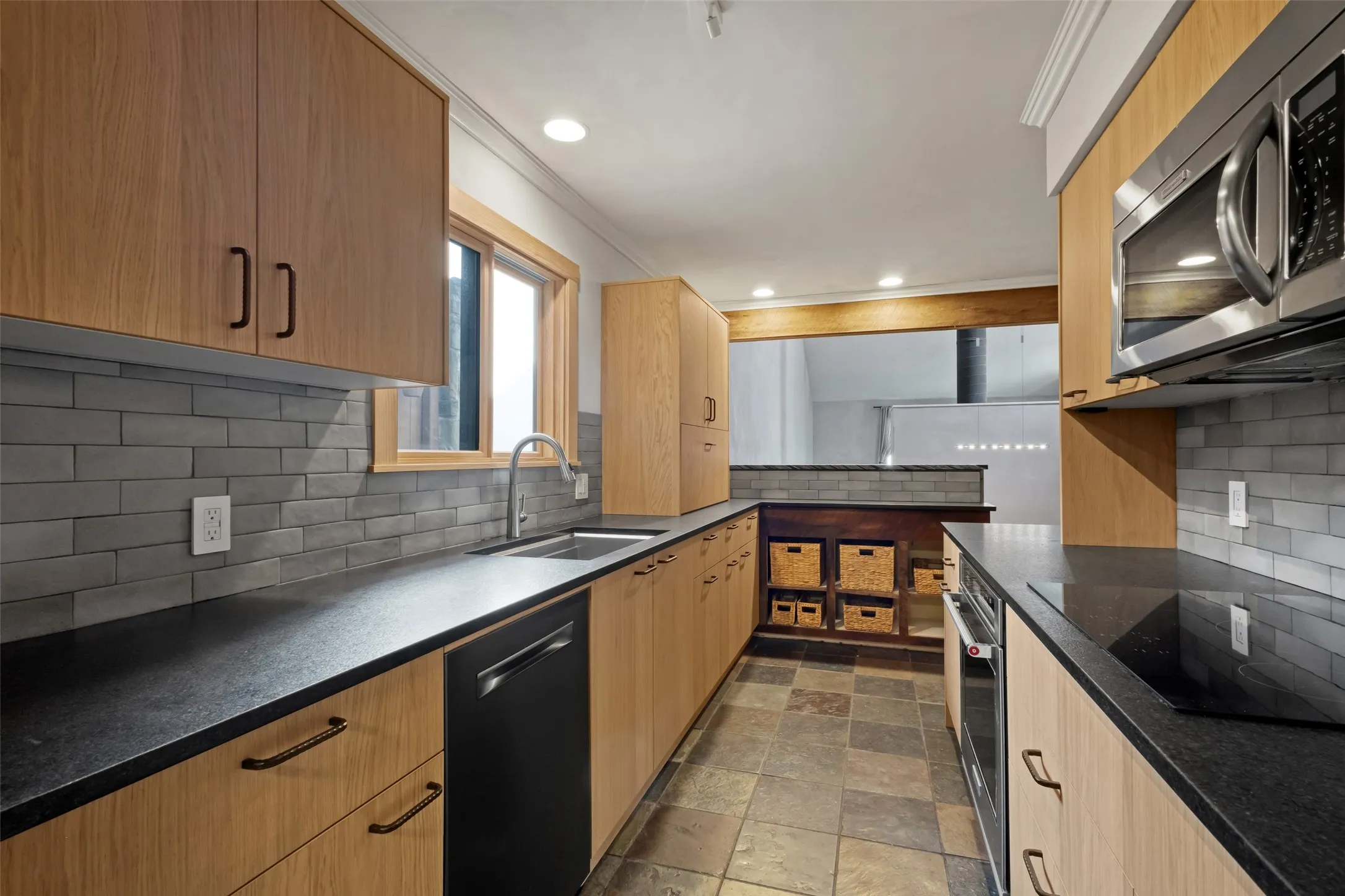 Honed granite