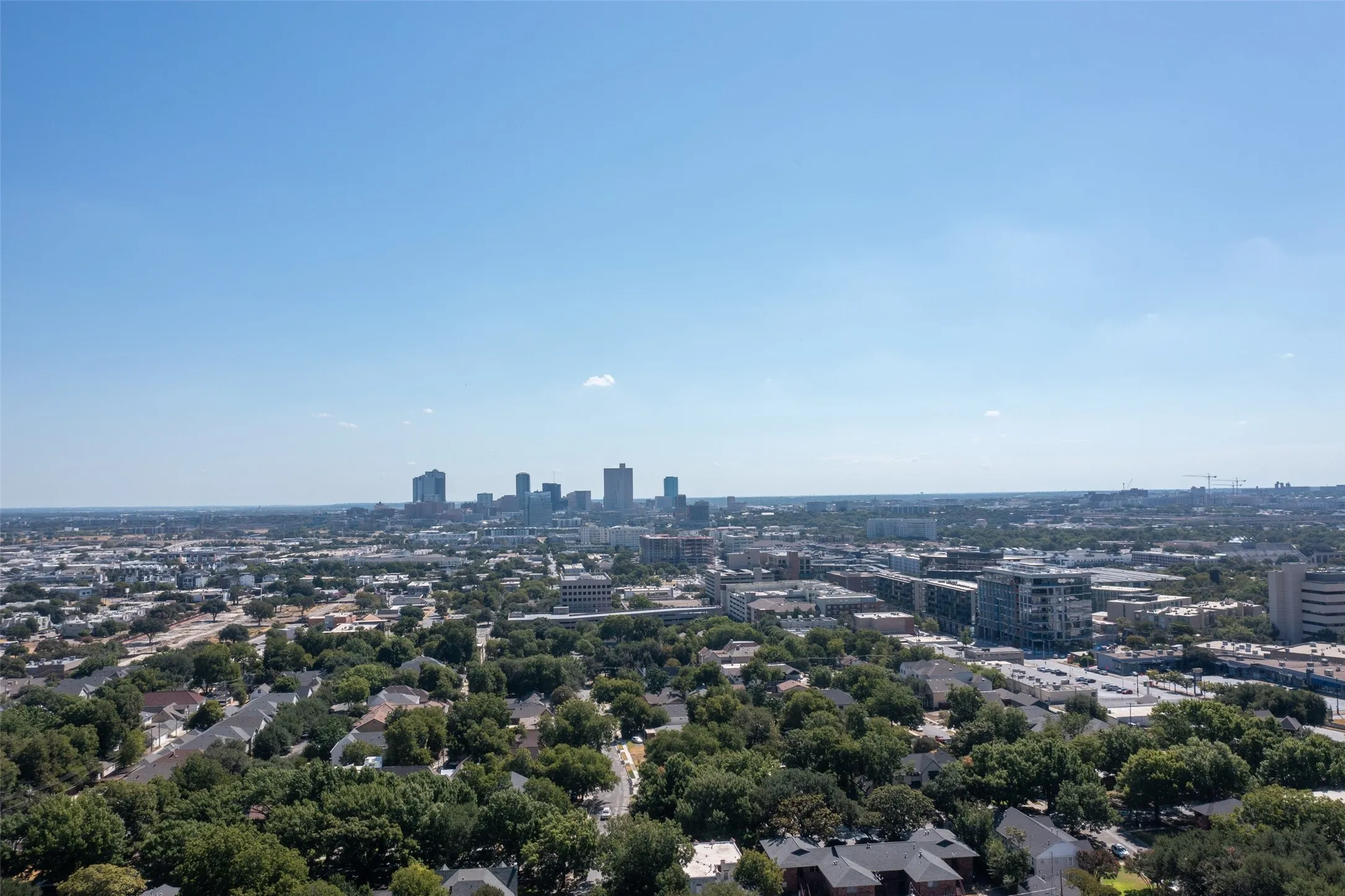 Close to 7th street corridor & downtown