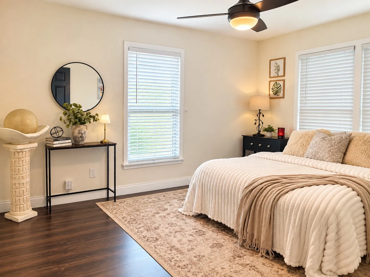 Single Family Residence For Rent in Tarrant County , 4200 Pate Drive, Fort Worth, Texas 76119, 3 Bedroom, 1 Bathroom, 1 Garage spaces, 1,088 Sqft, built in 1958, mls#21398329, Real Estate Agent in Fort Worth, Homes For Rent in Tarrant county, Homes For Rent in Fort Worth, Realtor in Fort Worth Texas, Real Estate Brokerage Independent Realty Texas, Luminita Cordes Realtor