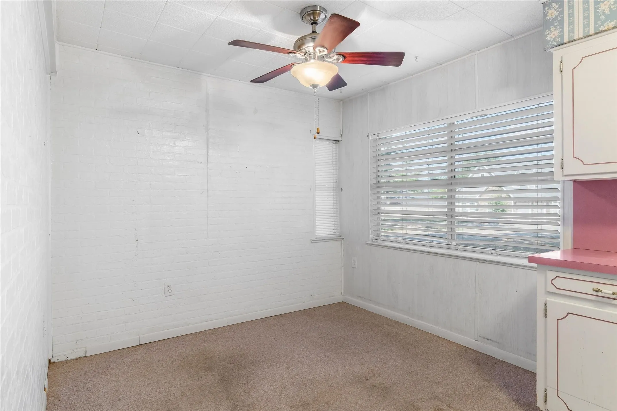 Single Family Residence For Sale in Henderson County , 103 Harbor Haven Street, Gun Barrel City, Texas 75156, 3 Bedroom, 3 Bathroom, 2 Garage spaces, 2,090 Sqft, built in 0, mls#21392241, Real Estate Agent in Gun Barrel City, Homes For Sale in Henderson county, Homes For Sale in Gun Barrel City, Realtor in Gun Barrel City Texas, Real Estate Brokerage Independent Realty Texas, Luminita Cordes Realtor