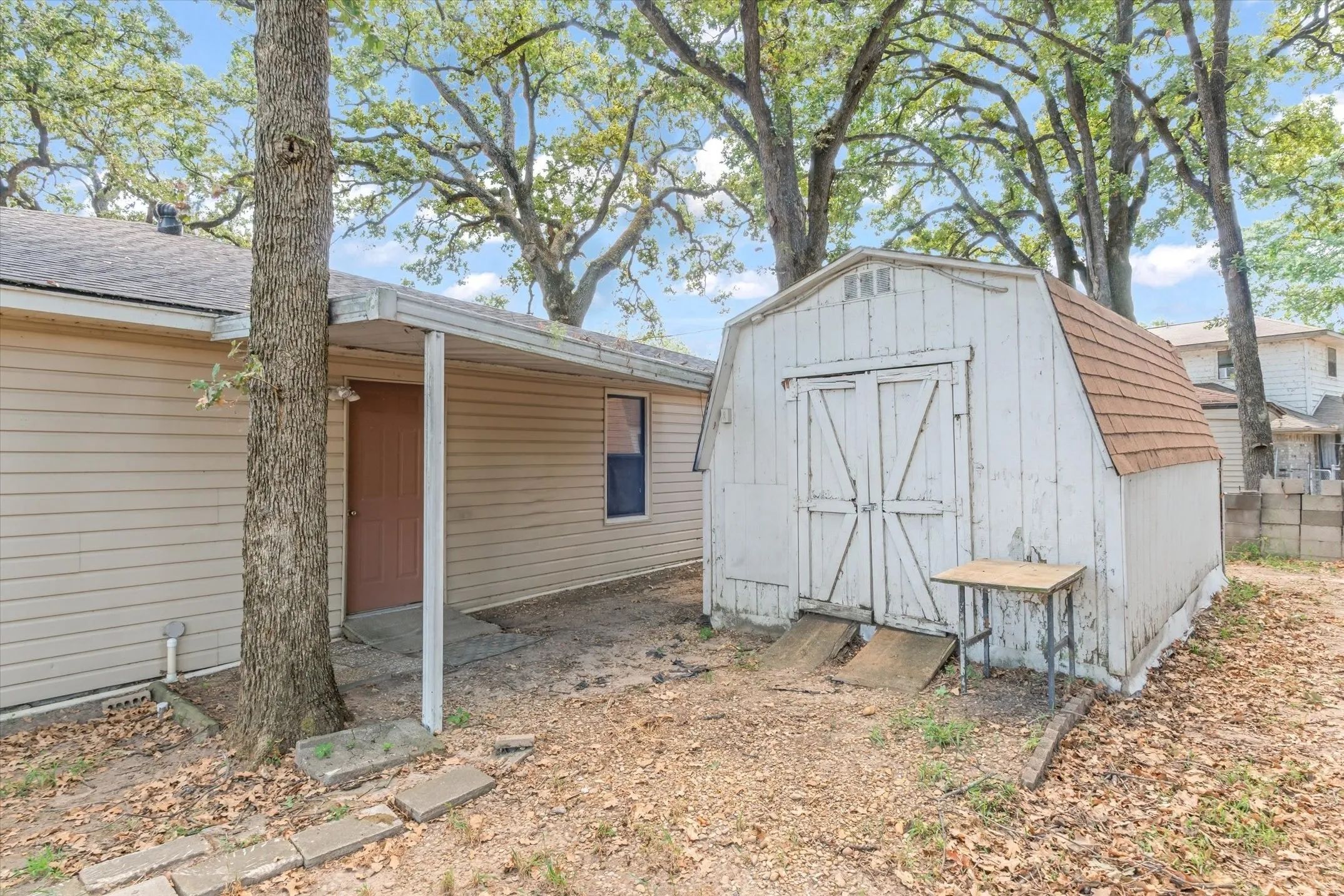 Single Family Residence For Sale in Henderson County , 103 Harbor Haven Street, Gun Barrel City, Texas 75156, 3 Bedroom, 3 Bathroom, 2 Garage spaces, 2,090 Sqft, built in 0, mls#21392241, Real Estate Agent in Gun Barrel City, Homes For Sale in Henderson county, Homes For Sale in Gun Barrel City, Realtor in Gun Barrel City Texas, Real Estate Brokerage Independent Realty Texas, Luminita Cordes Realtor