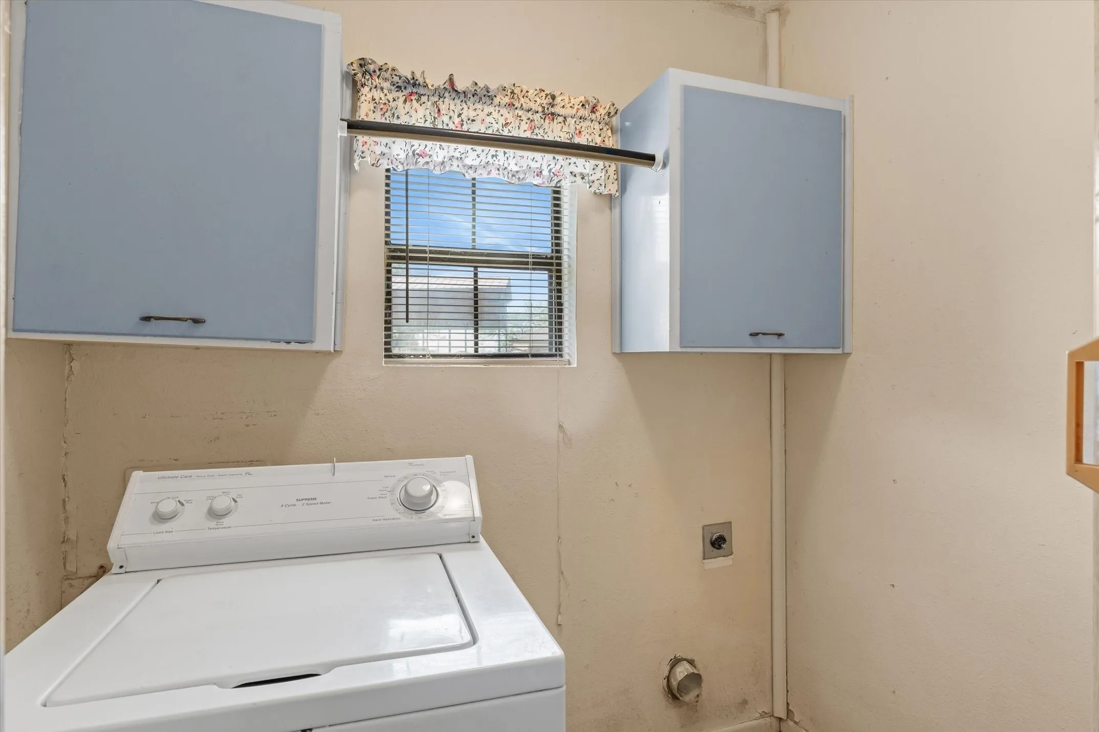 Single Family Residence For Sale in Henderson County , 103 Harbor Haven Street, Gun Barrel City, Texas 75156, 3 Bedroom, 3 Bathroom, 2 Garage spaces, 2,090 Sqft, built in 0, mls#21392241, Real Estate Agent in Gun Barrel City, Homes For Sale in Henderson county, Homes For Sale in Gun Barrel City, Realtor in Gun Barrel City Texas, Real Estate Brokerage Independent Realty Texas, Luminita Cordes Realtor