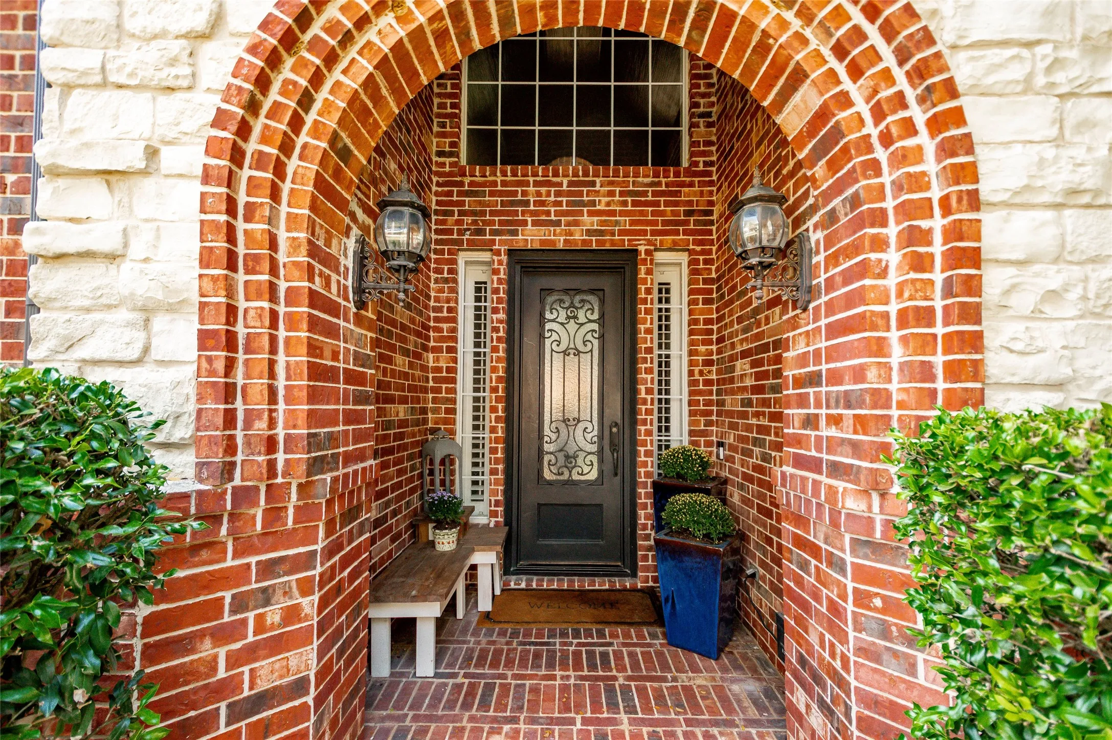 Single Family Residence For Sale in Denton County , 4319 Crown Knoll Circle, Flower Mound, Texas 75028, 4 Bedroom, 4 Bathroom, 3 Garage spaces, 3,917 Sqft, built in 1997, mls#21398331, Real Estate Agent in Flower Mound, Homes For Sale in Denton county, Homes For Sale in Flower Mound, Realtor in Flower Mound Texas, Real Estate Brokerage Independent Realty Texas, Luminita Cordes Realtor