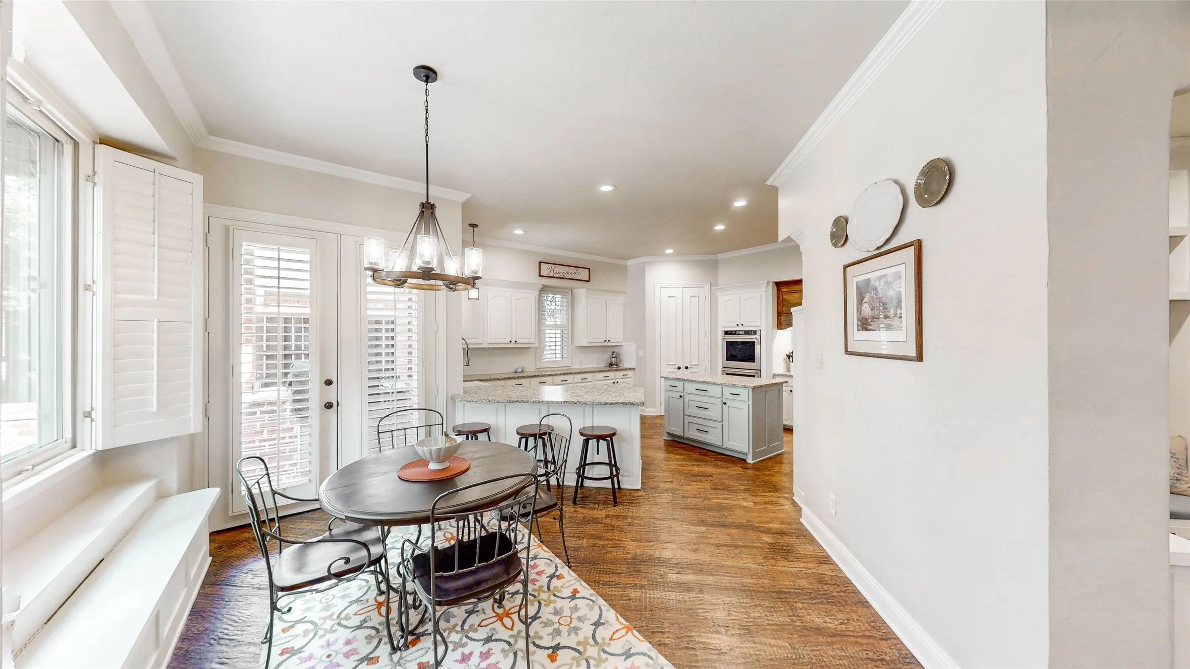 Single Family Residence For Sale in Denton County , 4319 Crown Knoll Circle, Flower Mound, Texas 75028, 4 Bedroom, 4 Bathroom, 3 Garage spaces, 3,917 Sqft, built in 1997, mls#21398331, Real Estate Agent in Flower Mound, Homes For Sale in Denton county, Homes For Sale in Flower Mound, Realtor in Flower Mound Texas, Real Estate Brokerage Independent Realty Texas, Luminita Cordes Realtor