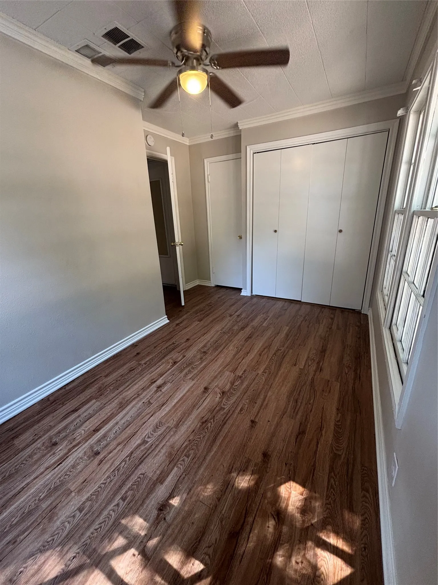 Single Family Residence For Rent in Denton County , 1017 Denton Street, Denton, Texas 76201, 3 Bedroom, 1 Bathroom, Garage spaces, 1,168 Sqft, built in 1970, mls#21376791, Real Estate Agent in Denton, Homes For Rent in Denton county, Homes For Rent in Denton, Realtor in Denton Texas, Real Estate Brokerage Independent Realty Texas, Luminita Cordes Realtor