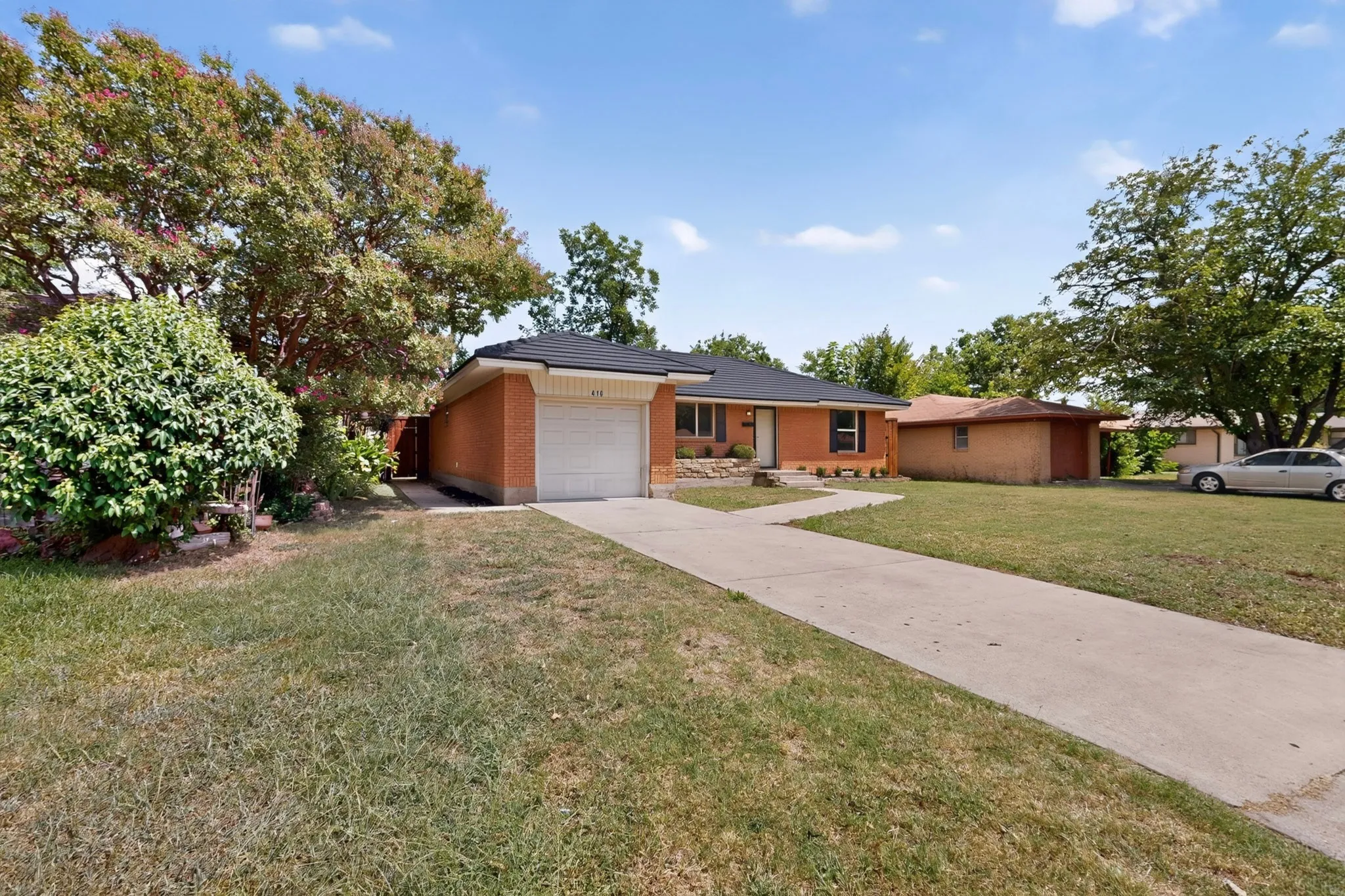 Single Family Residence For Rent in Dallas County , 416 Rustic Circle, Richardson, Texas 75080, 3 Bedroom, 2 Bathroom, 1 Garage spaces, 1,297 Sqft, built in 1955, mls#21398362, Real Estate Agent in Richardson, Homes For Rent in Dallas county, Homes For Rent in Richardson, Realtor in Richardson Texas, Real Estate Brokerage Independent Realty Texas, Luminita Cordes Realtor