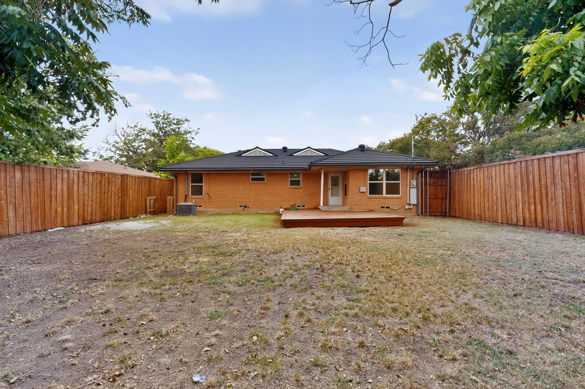 Single Family Residence For Rent in Dallas County , 416 Rustic Circle, Richardson, Texas 75080, 3 Bedroom, 2 Bathroom, 1 Garage spaces, 1,297 Sqft, built in 1955, mls#21398362, Real Estate Agent in Richardson, Homes For Rent in Dallas county, Homes For Rent in Richardson, Realtor in Richardson Texas, Real Estate Brokerage Independent Realty Texas, Luminita Cordes Realtor