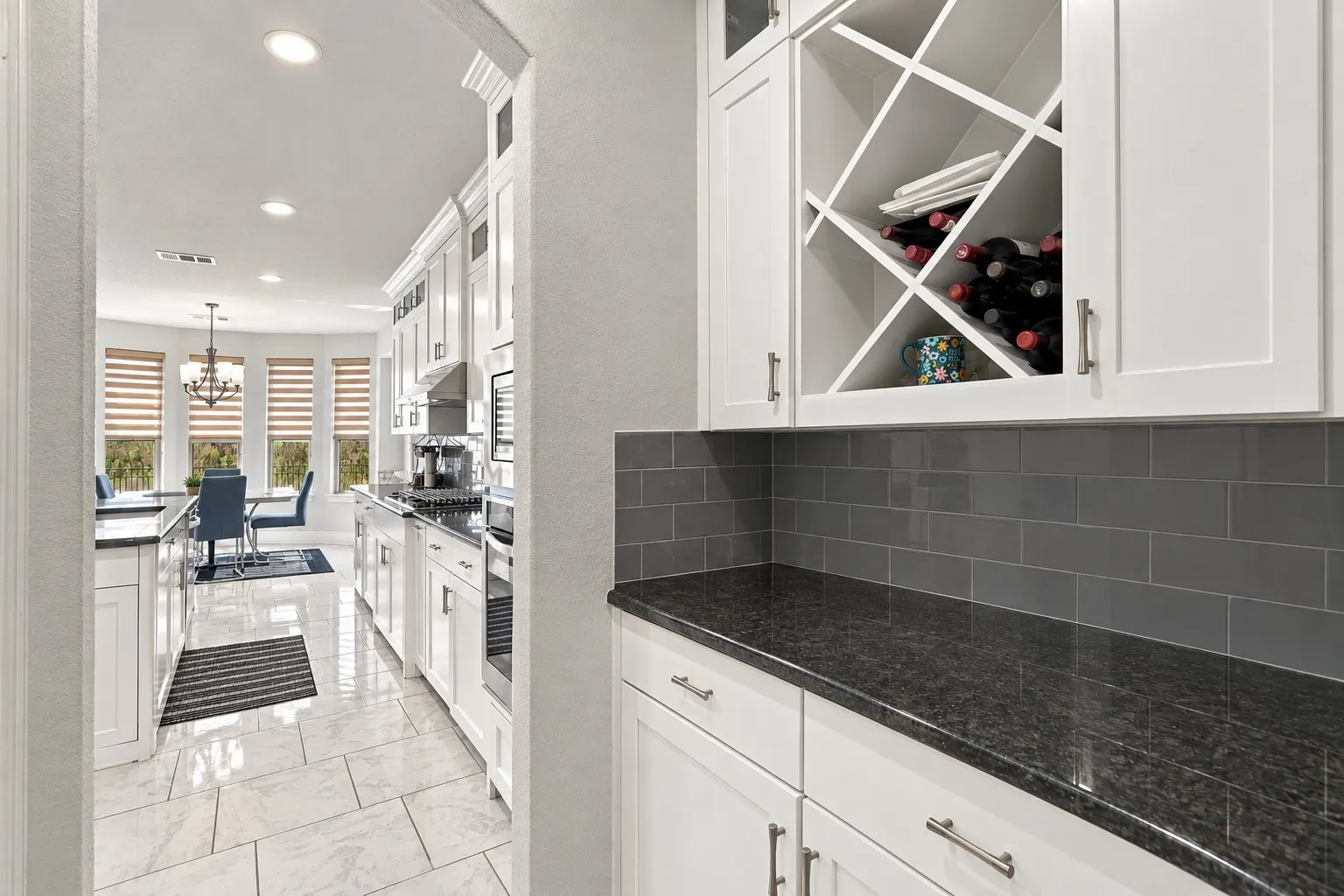 Single Family Residence For Rent in Dallas County , 7211 Arches Avenue, Irving, Texas 75063, 5 Bedroom, 4 Bathroom, 3 Garage spaces, 4,168 Sqft, built in 2016, mls#21394660, Real Estate Agent in Irving, Homes For Rent in Dallas county, Homes For Rent in Irving, Realtor in Irving Texas, Real Estate Brokerage Independent Realty Texas, Luminita Cordes Realtor