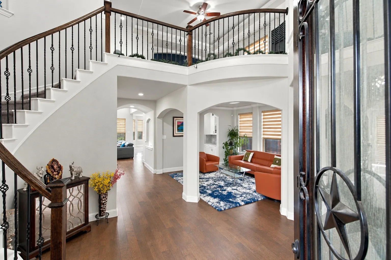 Single Family Residence For Rent in Dallas County , 7211 Arches Avenue, Irving, Texas 75063, 5 Bedroom, 4 Bathroom, 3 Garage spaces, 4,168 Sqft, built in 2016, mls#21394660, Real Estate Agent in Irving, Homes For Rent in Dallas county, Homes For Rent in Irving, Realtor in Irving Texas, Real Estate Brokerage Independent Realty Texas, Luminita Cordes Realtor