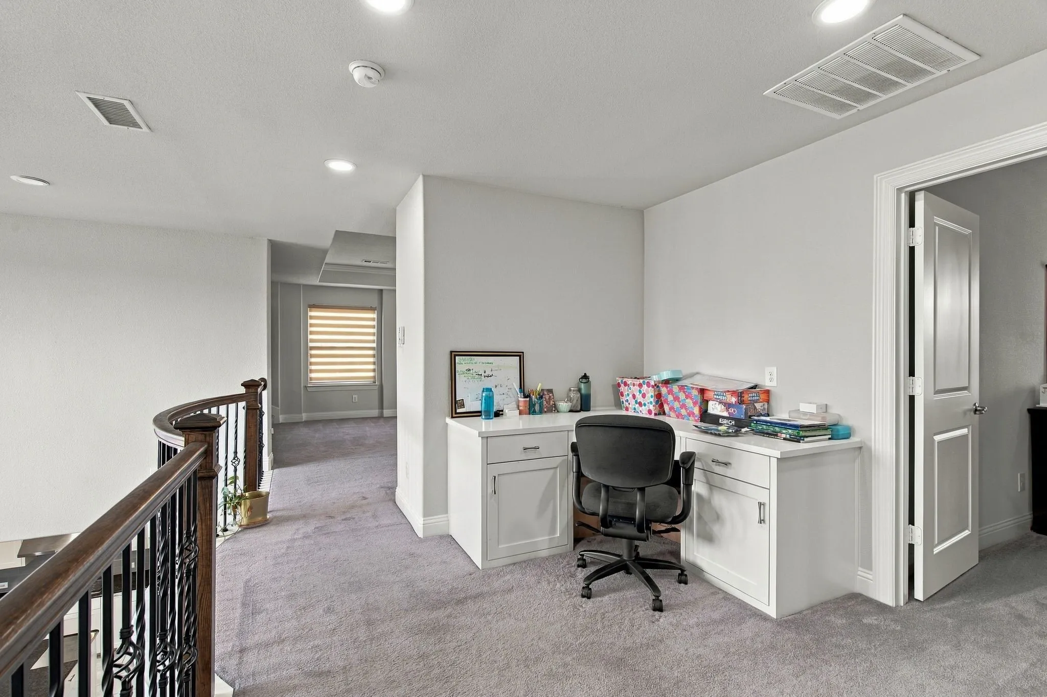 Single Family Residence For Rent in Dallas County , 7211 Arches Avenue, Irving, Texas 75063, 5 Bedroom, 4 Bathroom, 3 Garage spaces, 4,168 Sqft, built in 2016, mls#21394660, Real Estate Agent in Irving, Homes For Rent in Dallas county, Homes For Rent in Irving, Realtor in Irving Texas, Real Estate Brokerage Independent Realty Texas, Luminita Cordes Realtor