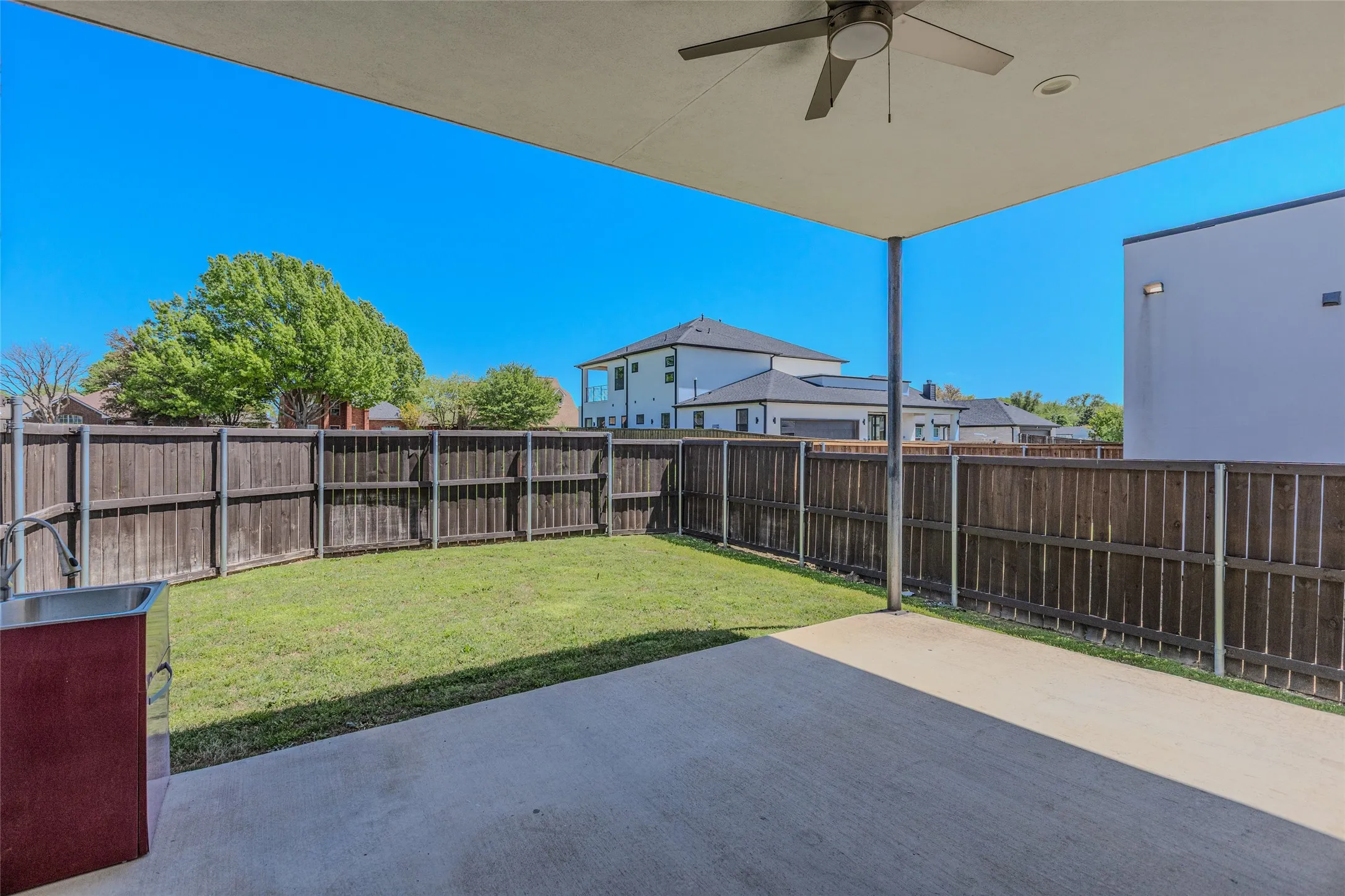 Single Family Residence For Rent in Collin County , 9742 Sunset Drive, Frisco, Texas 75033, 4 Bedroom, 3 Bathroom, 2 Garage spaces, 2,427 Sqft, built in 2021, mls#21398382, Real Estate Agent in Frisco, Homes For Rent in Collin county, Homes For Rent in Frisco, Realtor in Frisco Texas, Real Estate Brokerage Independent Realty Texas, Luminita Cordes Realtor