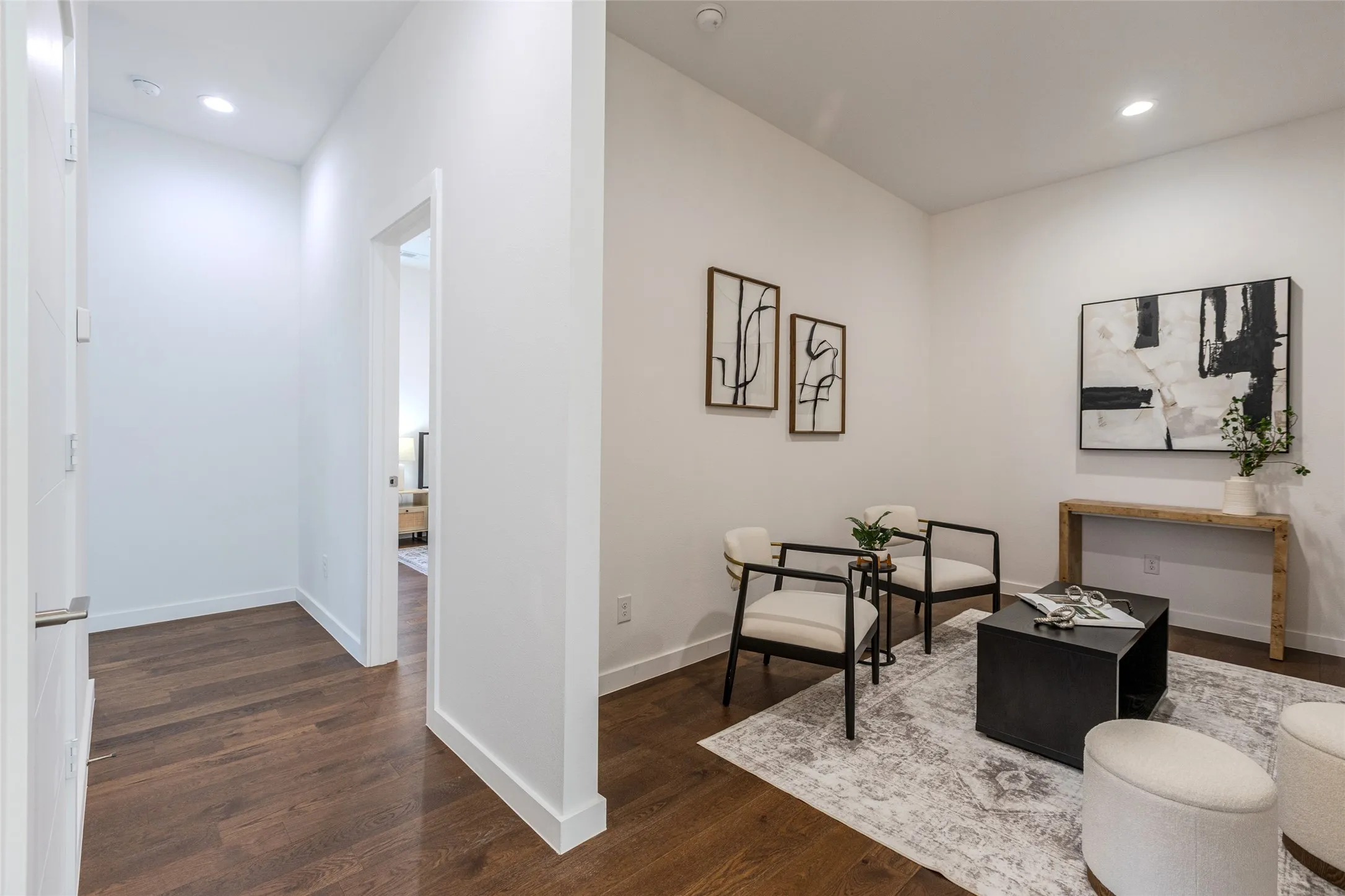 Single Family Residence For Rent in Collin County , 9742 Sunset Drive, Frisco, Texas 75033, 4 Bedroom, 3 Bathroom, 2 Garage spaces, 2,427 Sqft, built in 2021, mls#21398382, Real Estate Agent in Frisco, Homes For Rent in Collin county, Homes For Rent in Frisco, Realtor in Frisco Texas, Real Estate Brokerage Independent Realty Texas, Luminita Cordes Realtor