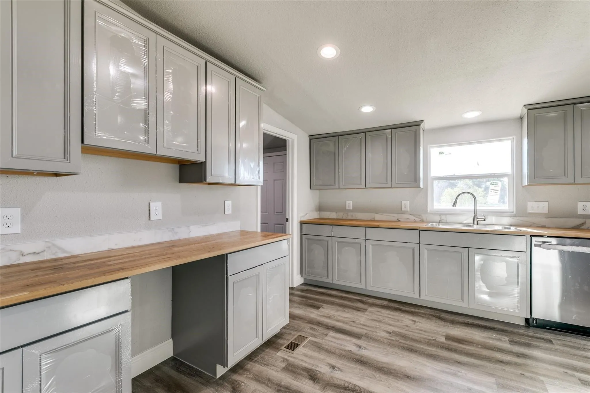 Kitchen with office space.