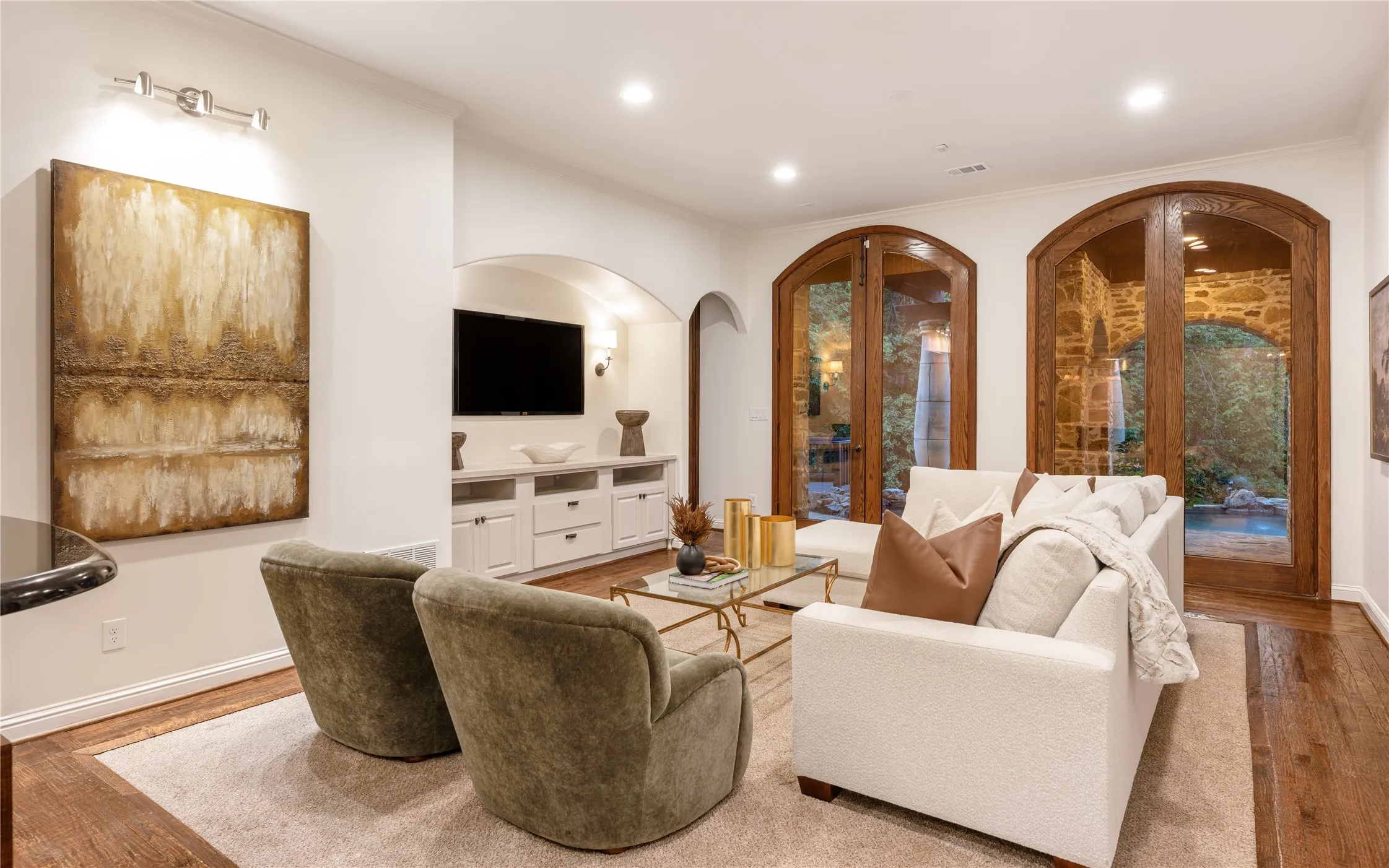 Single Family Residence For Sale in Rockwall County , 306 Shamrock Circle, Rockwall, Texas 75032, 5 Bedroom, 6 Bathroom, 2 Garage spaces, 5,013 Sqft, built in 2007, mls#21398316, Real Estate Agent in Rockwall, Homes For Sale in Rockwall county, Homes For Sale in Rockwall, Realtor in Rockwall Texas, Real Estate Brokerage Independent Realty Texas, Luminita Cordes Realtor