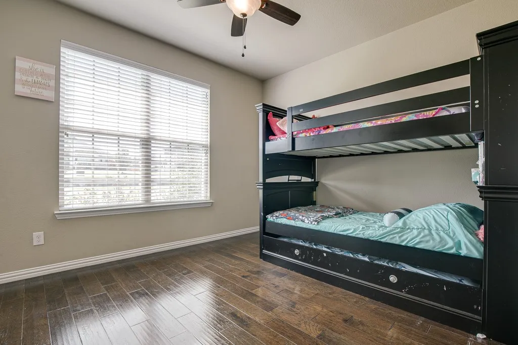 Single Family Residence For Sale in Dallas County , 371 Ash Brook Lane, Sunnyvale, Texas 75182, 5 Bedroom, 5 Bathroom, 3 Garage spaces, 3,322 Sqft, built in 2014, mls#21397619, Real Estate Agent in Sunnyvale, Homes For Sale in Dallas county, Homes For Sale in Sunnyvale, Realtor in Sunnyvale Texas, Real Estate Brokerage Independent Realty Texas, Luminita Cordes Realtor