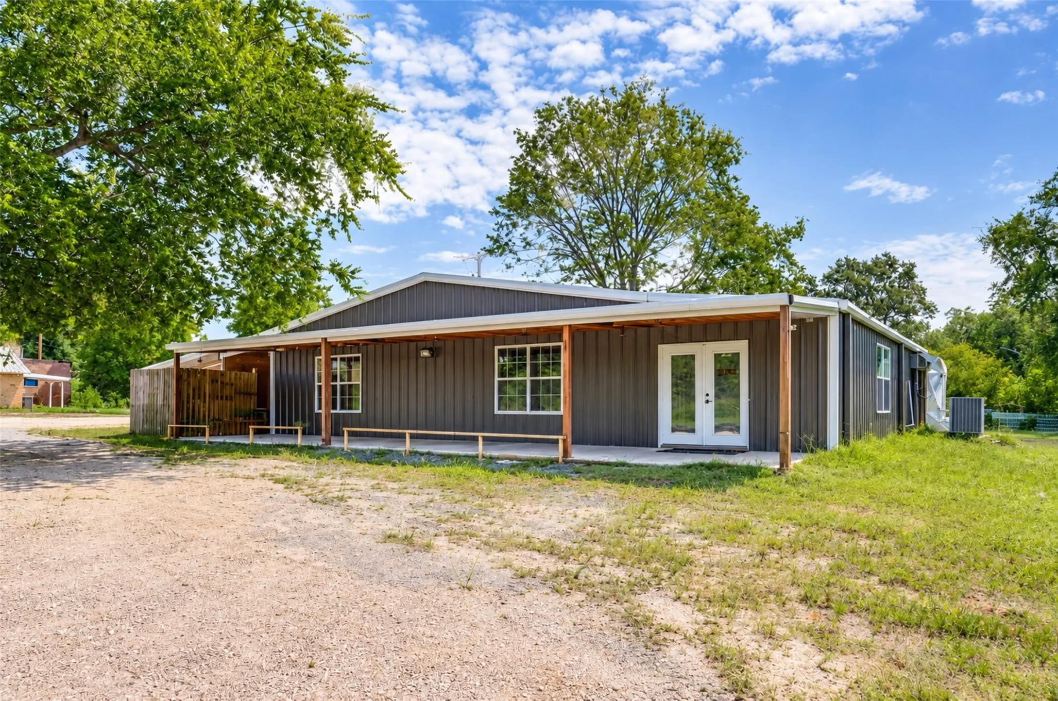 4312 Sq Ft