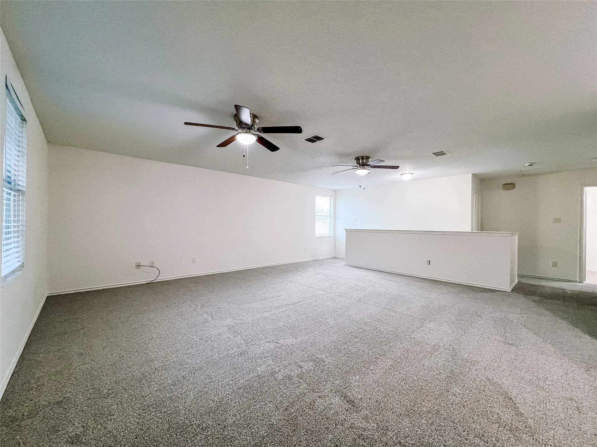 Single Family Residence For Rent in Collin County , 1329 Scenic Hills Drive, Mc Kinney, Texas 75071, 4 Bedroom, 3 Bathroom, 2 Garage spaces, 2,907 Sqft, built in 2005, mls#21398405, Real Estate Agent in Mc Kinney, Homes For Rent in Collin county, Homes For Rent in Mc Kinney, Realtor in Mc Kinney Texas, Real Estate Brokerage Independent Realty Texas, Luminita Cordes Realtor
