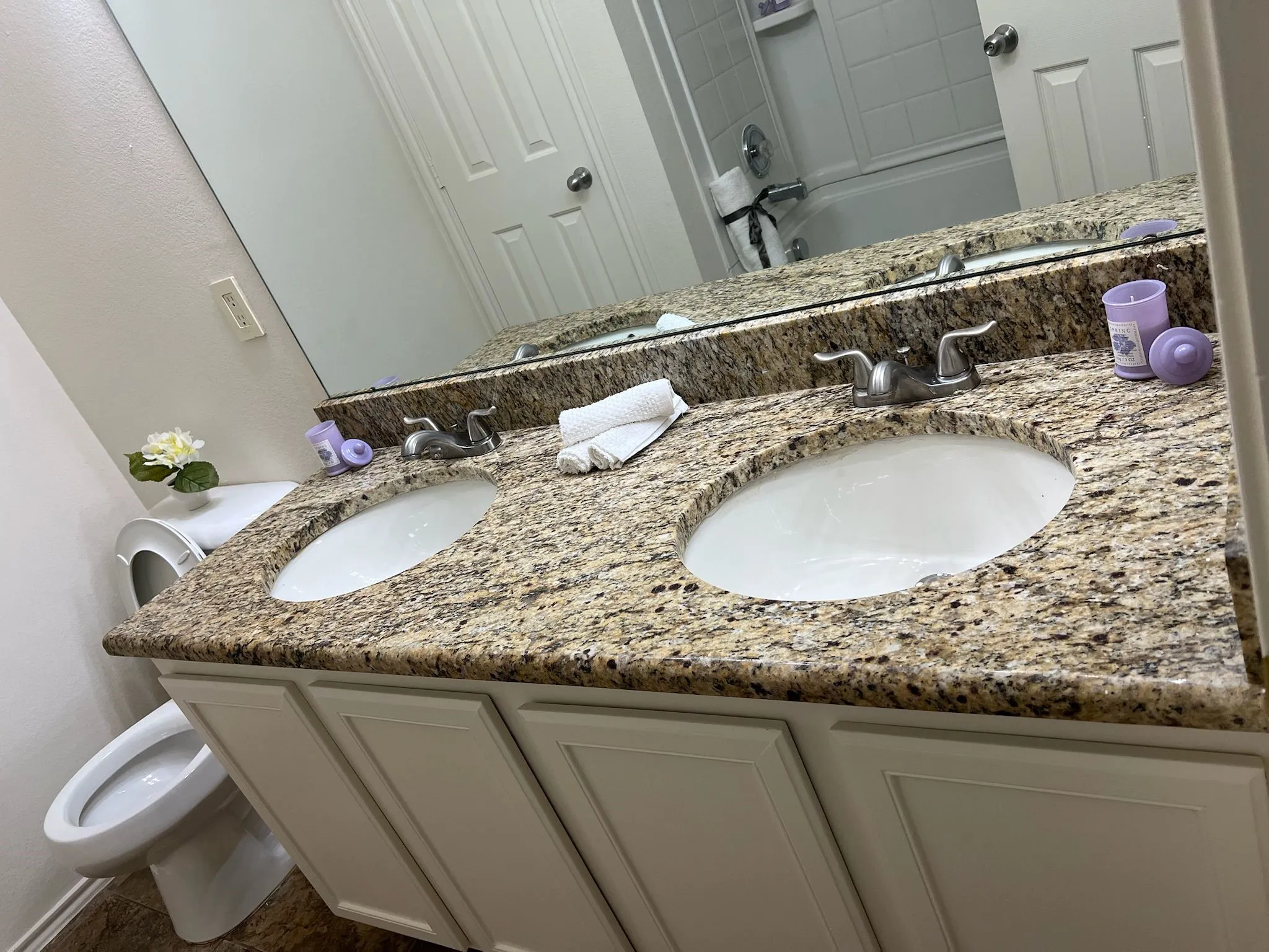 Single Family Residence For Rent in Collin County , 1329 Scenic Hills Drive, Mc Kinney, Texas 75071, 4 Bedroom, 3 Bathroom, 2 Garage spaces, 2,907 Sqft, built in 2005, mls#21398405, Real Estate Agent in Mc Kinney, Homes For Rent in Collin county, Homes For Rent in Mc Kinney, Realtor in Mc Kinney Texas, Real Estate Brokerage Independent Realty Texas, Luminita Cordes Realtor