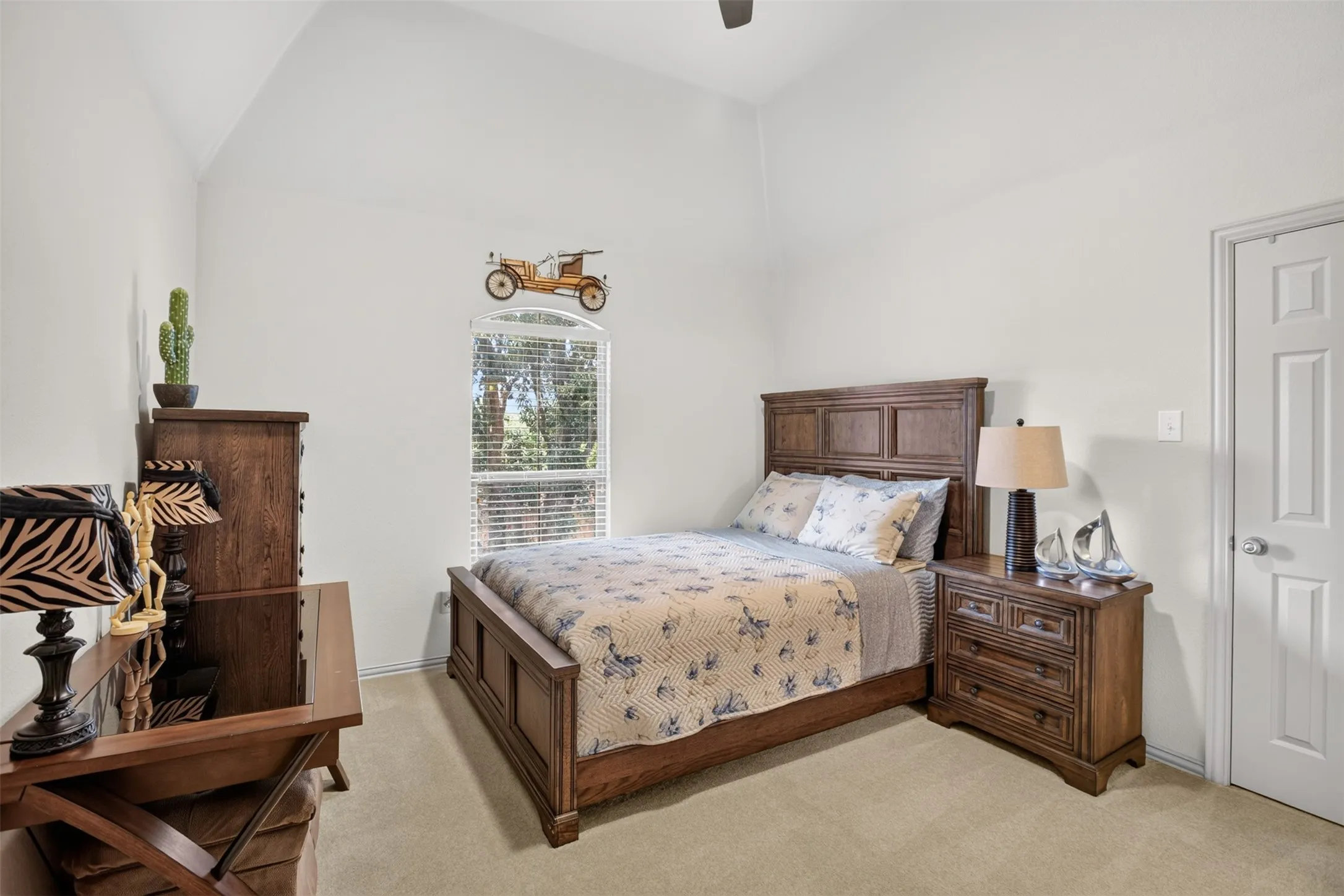 Single Family Residence For Sale in Collin County , 1125 Windmere Way, Allen, Texas 75013, 5 Bedroom, 4 Bathroom, 2 Garage spaces, 3,773 Sqft, built in 2004, mls#21376918, Real Estate Agent in Allen, Homes For Sale in Collin county, Homes For Sale in Allen, Realtor in Allen Texas, Real Estate Brokerage Independent Realty Texas, Luminita Cordes Realtor