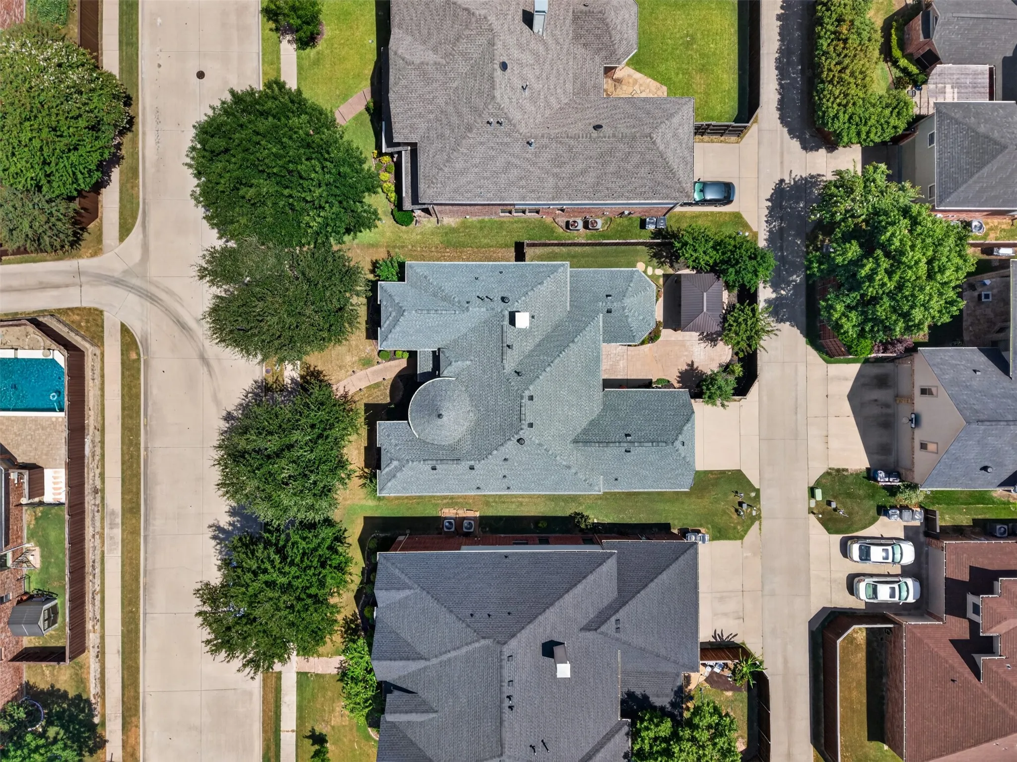 Single Family Residence For Sale in Collin County , 1125 Windmere Way, Allen, Texas 75013, 5 Bedroom, 4 Bathroom, 2 Garage spaces, 3,773 Sqft, built in 2004, mls#21376918, Real Estate Agent in Allen, Homes For Sale in Collin county, Homes For Sale in Allen, Realtor in Allen Texas, Real Estate Brokerage Independent Realty Texas, Luminita Cordes Realtor