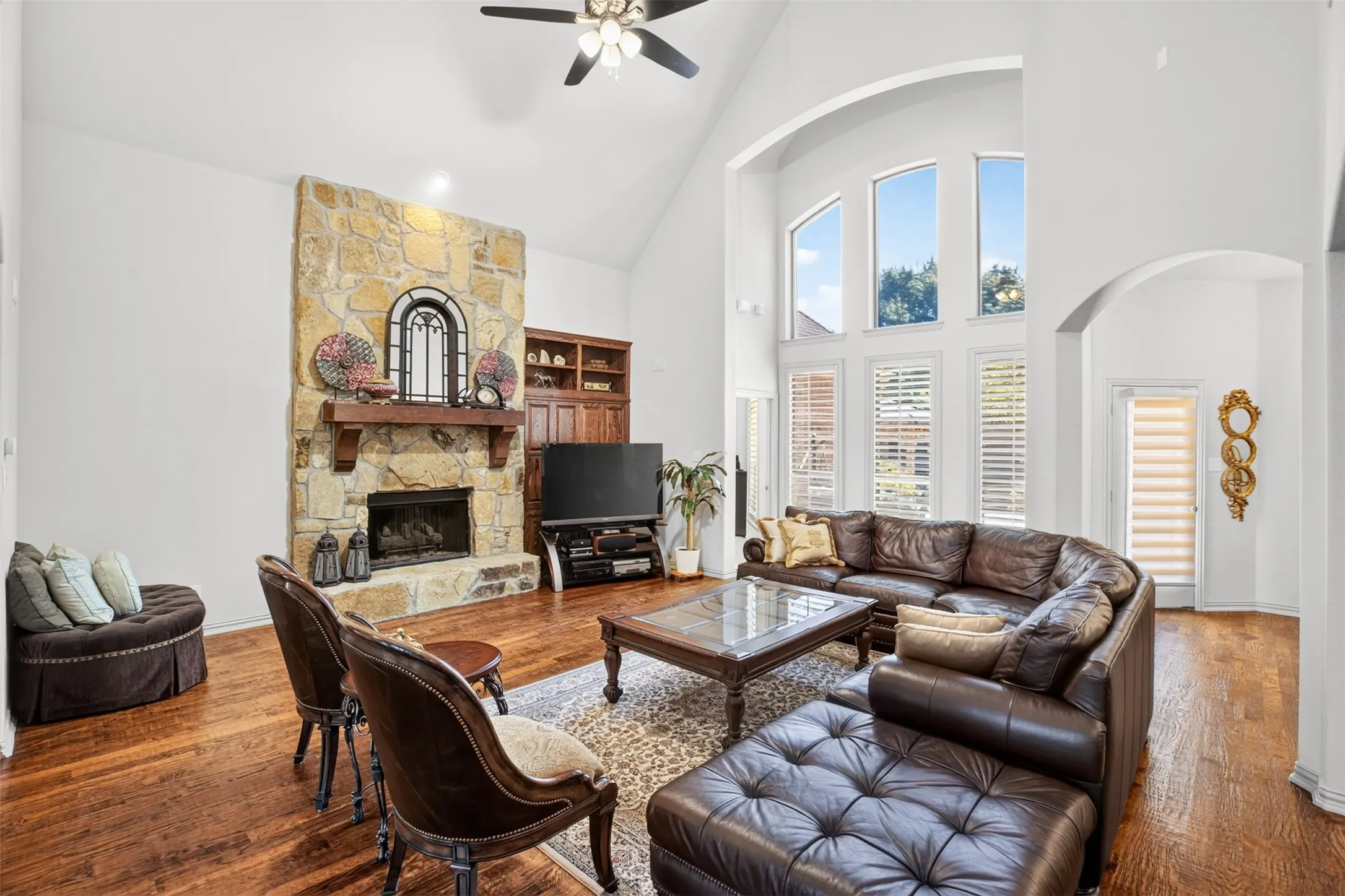 Single Family Residence For Sale in Collin County , 1125 Windmere Way, Allen, Texas 75013, 5 Bedroom, 4 Bathroom, 2 Garage spaces, 3,773 Sqft, built in 2004, mls#21376918, Real Estate Agent in Allen, Homes For Sale in Collin county, Homes For Sale in Allen, Realtor in Allen Texas, Real Estate Brokerage Independent Realty Texas, Luminita Cordes Realtor