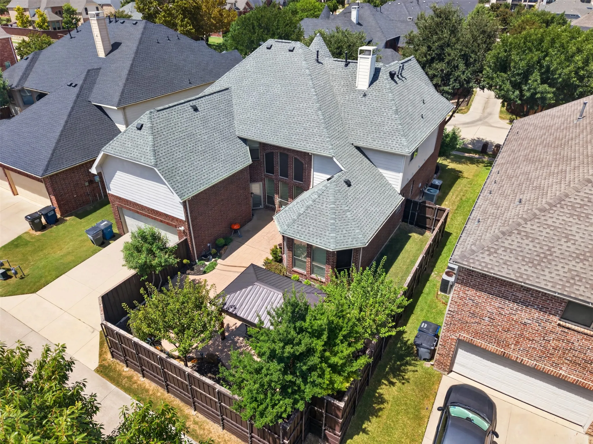 Single Family Residence For Sale in Collin County , 1125 Windmere Way, Allen, Texas 75013, 5 Bedroom, 4 Bathroom, 2 Garage spaces, 3,773 Sqft, built in 2004, mls#21376918, Real Estate Agent in Allen, Homes For Sale in Collin county, Homes For Sale in Allen, Realtor in Allen Texas, Real Estate Brokerage Independent Realty Texas, Luminita Cordes Realtor