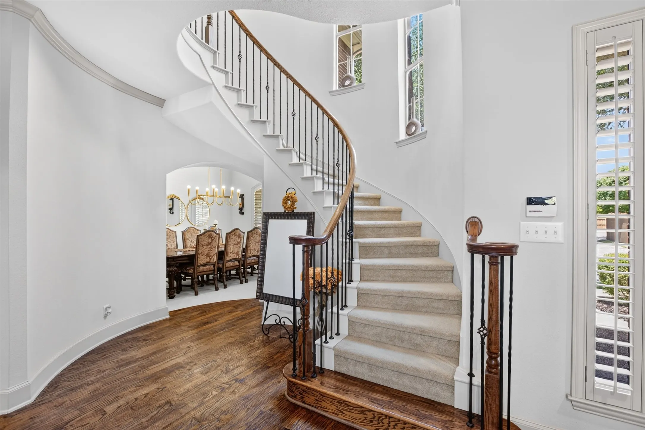 Single Family Residence For Sale in Collin County , 1125 Windmere Way, Allen, Texas 75013, 5 Bedroom, 4 Bathroom, 2 Garage spaces, 3,773 Sqft, built in 2004, mls#21376918, Real Estate Agent in Allen, Homes For Sale in Collin county, Homes For Sale in Allen, Realtor in Allen Texas, Real Estate Brokerage Independent Realty Texas, Luminita Cordes Realtor