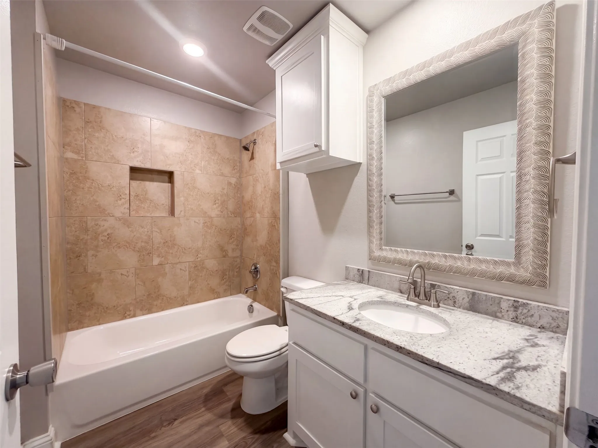 Single Family Residence For Sale in Hunt County , 6006 Colorado Street, Greenville, Texas 75402, 4 Bedroom, 3 Bathroom, 1 Garage spaces, 2,000 Sqft, built in 2019, mls#21398417, Real Estate Agent in Greenville, Homes For Sale in Hunt county, Homes For Sale in Greenville, Realtor in Greenville Texas, Real Estate Brokerage Independent Realty Texas, Luminita Cordes Realtor