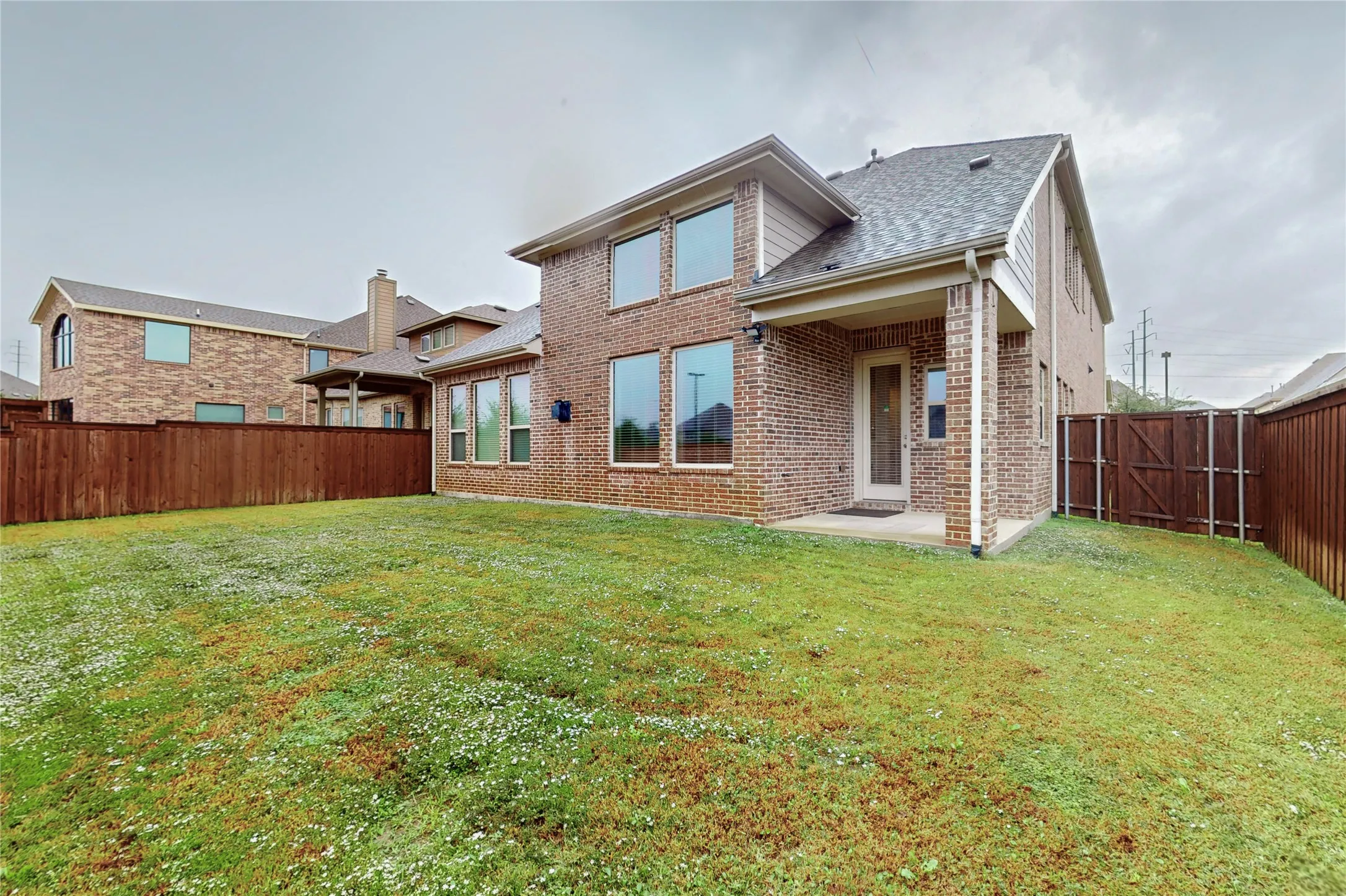 Single Family Residence For Rent in Dallas County , 112 Spear Court, Irving, Texas 75063, 5 Bedroom, 5 Bathroom, 2 Garage spaces, 3,705 Sqft, built in 2014, mls#21398427, Real Estate Agent in Irving, Homes For Rent in Dallas county, Homes For Rent in Irving, Realtor in Irving Texas, Real Estate Brokerage Independent Realty Texas, Luminita Cordes Realtor